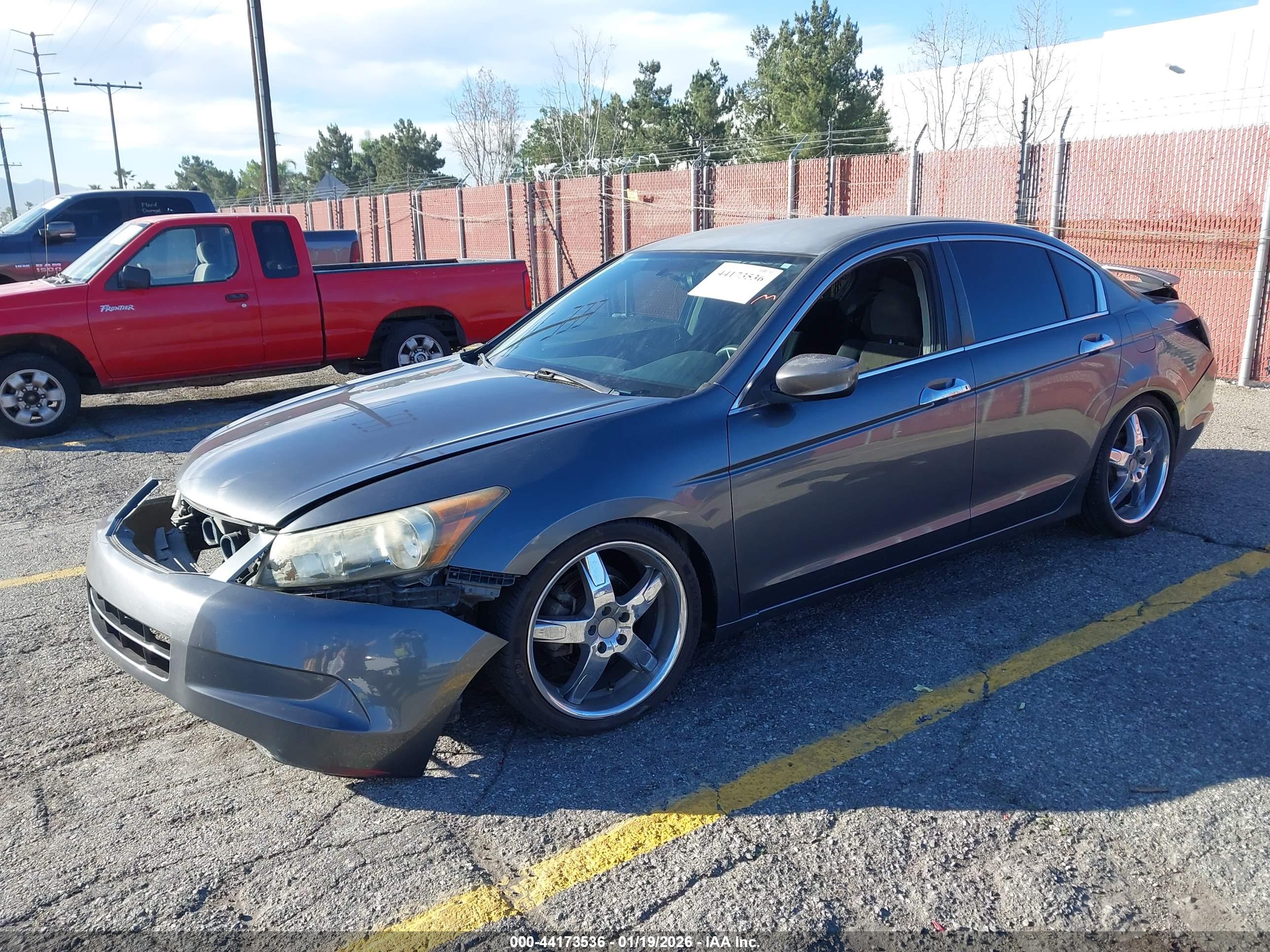 HONDA ACCORD image 2