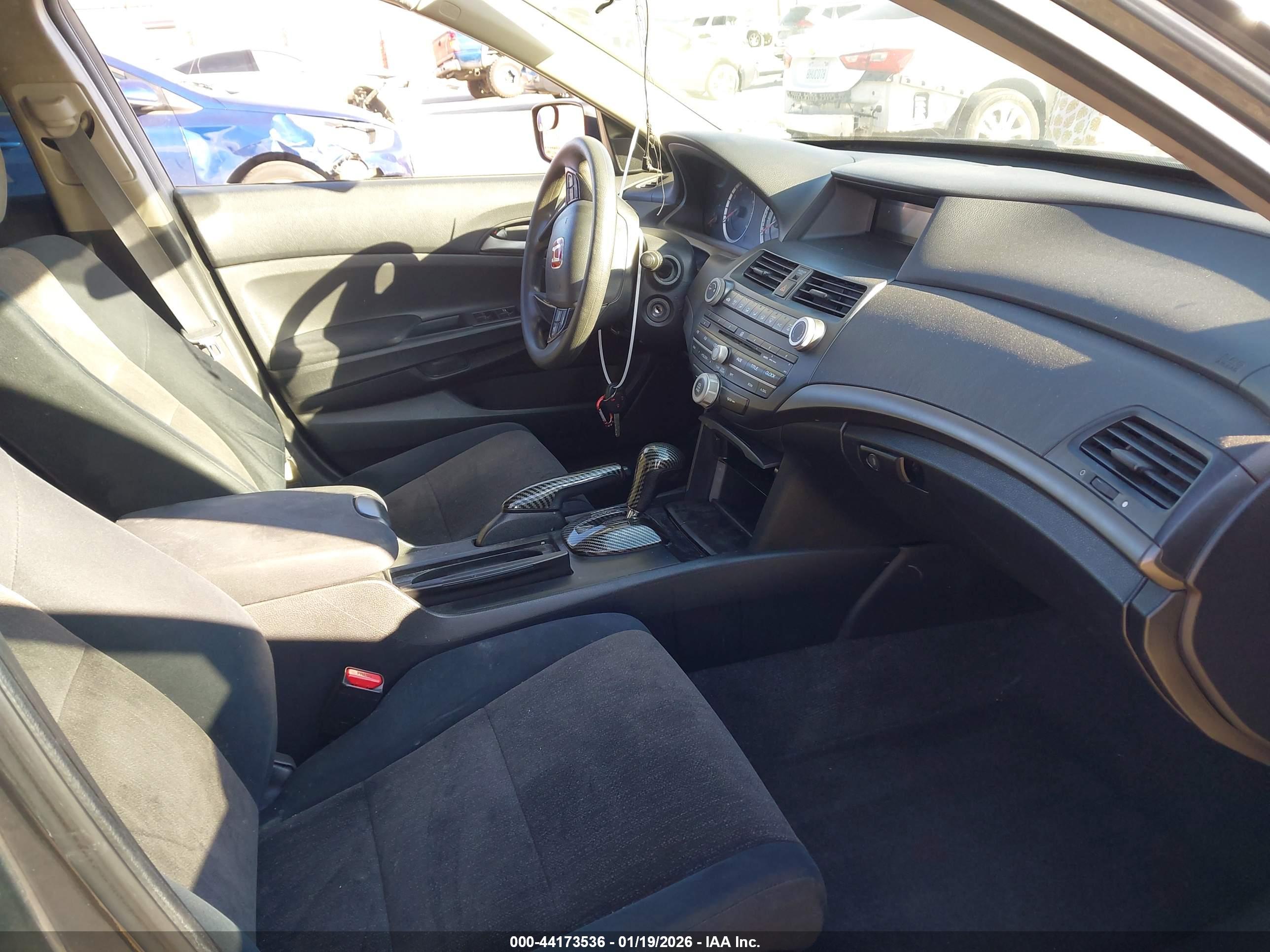 HONDA ACCORD image 5