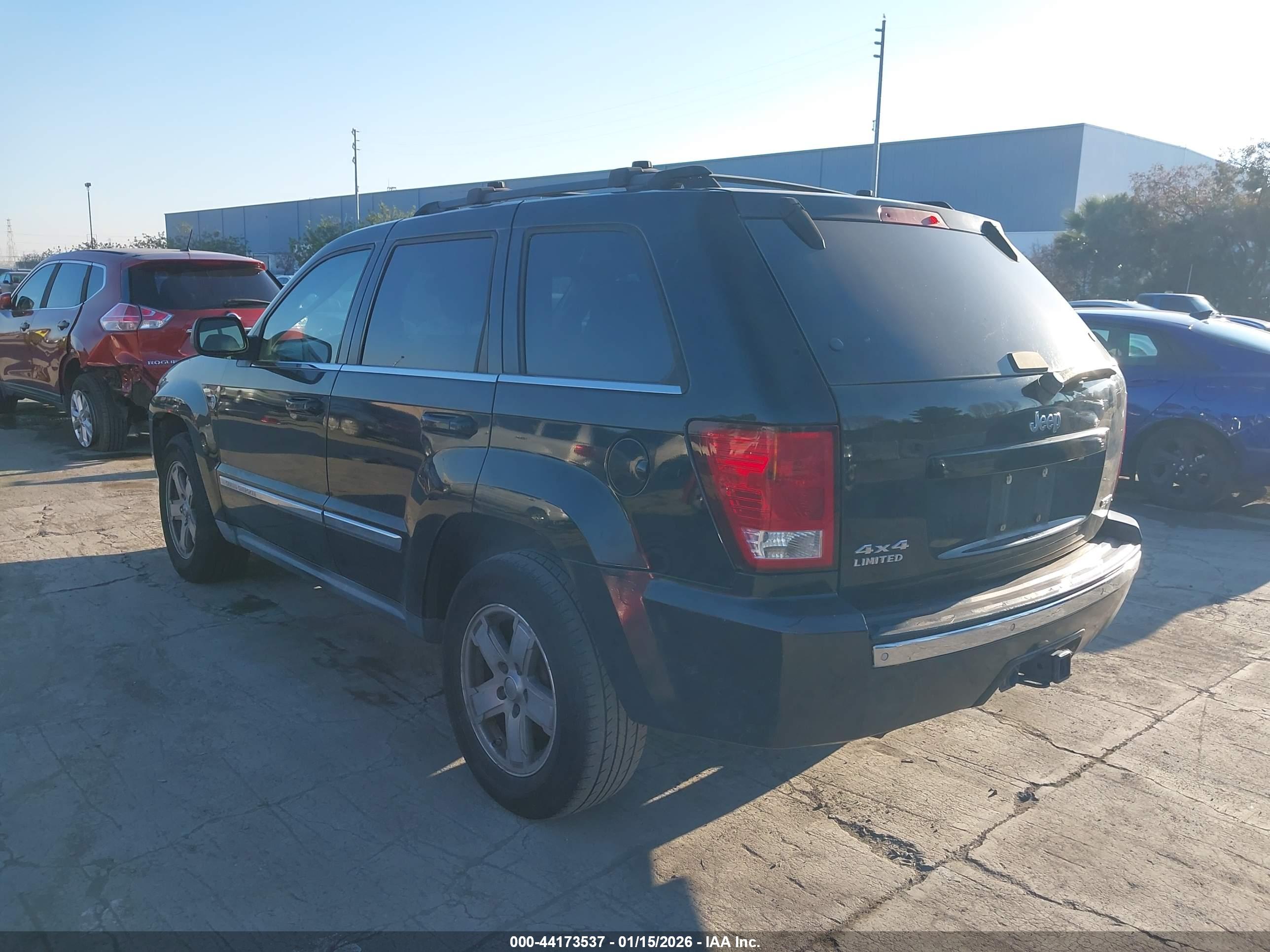 JEEP GRAND image 3