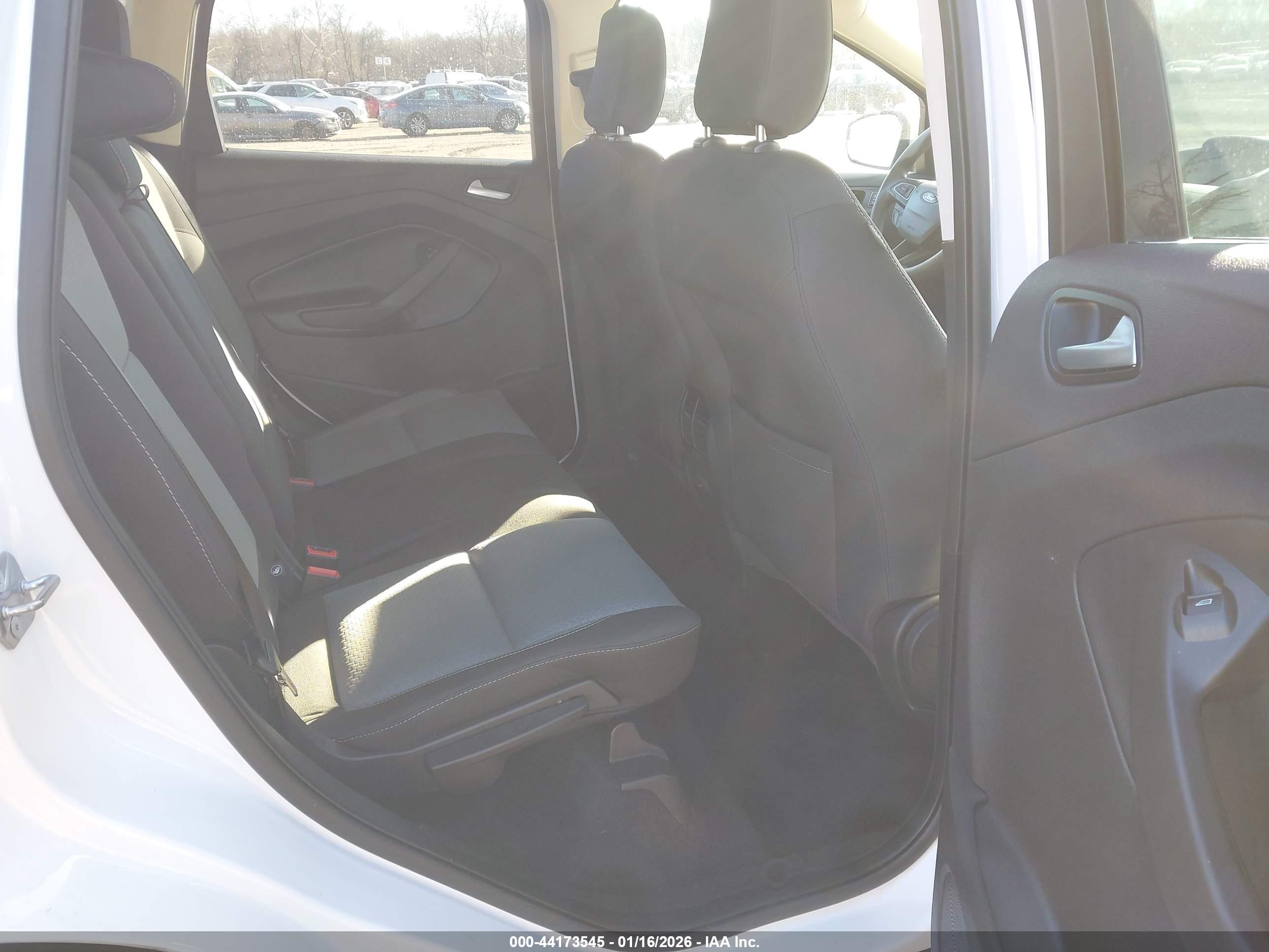 FORD ESCAPE image 8
