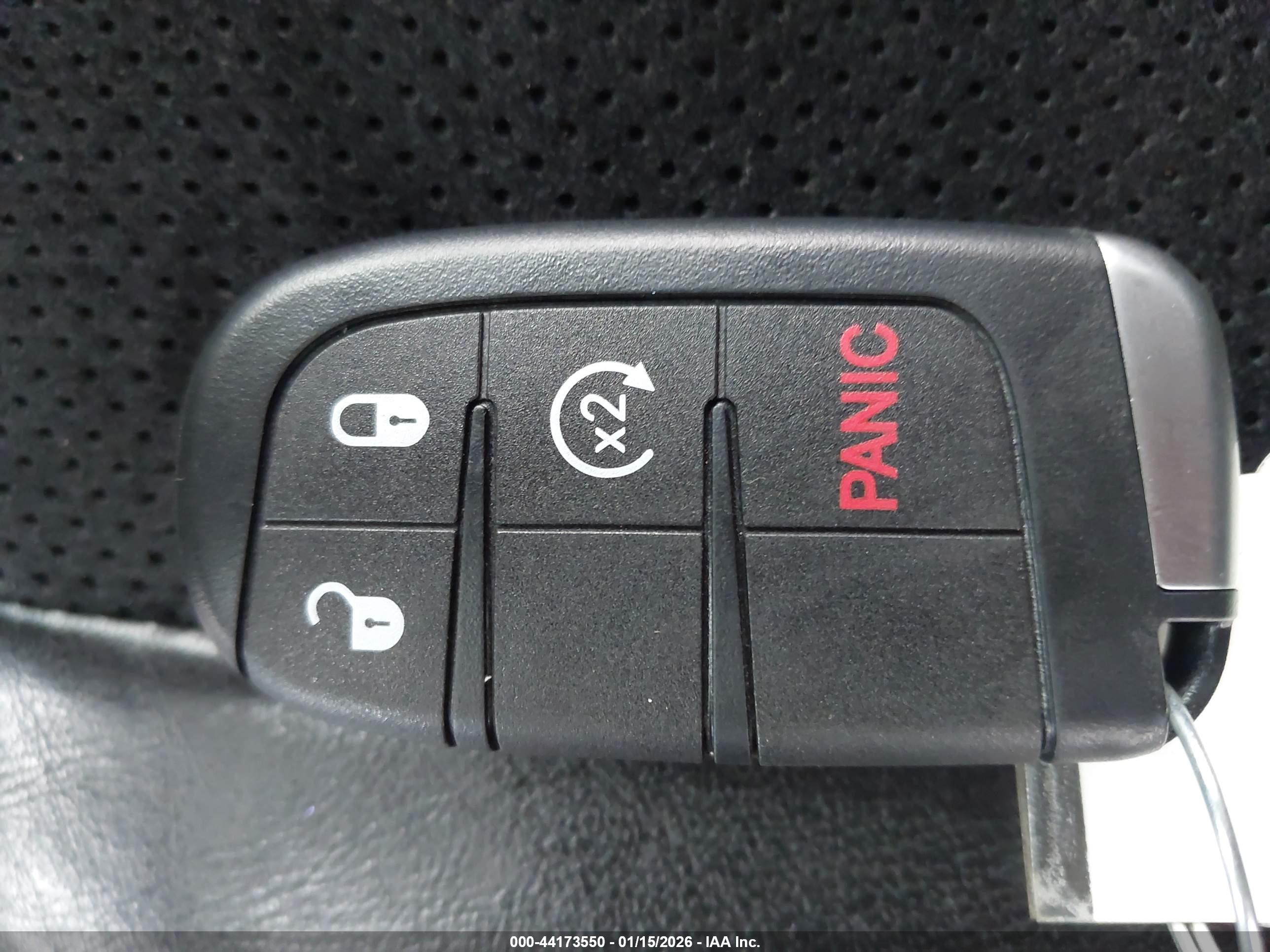 JEEP GRAND image 11