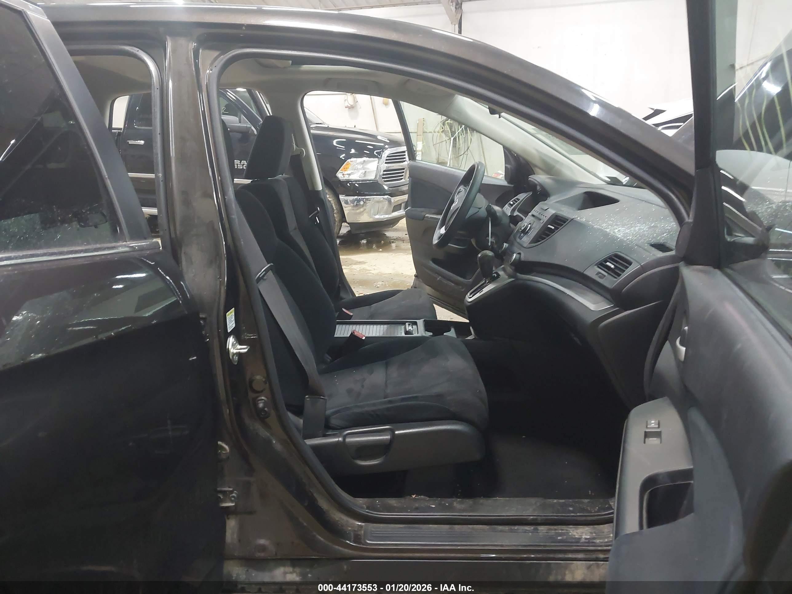 HONDA CR-V image 5
