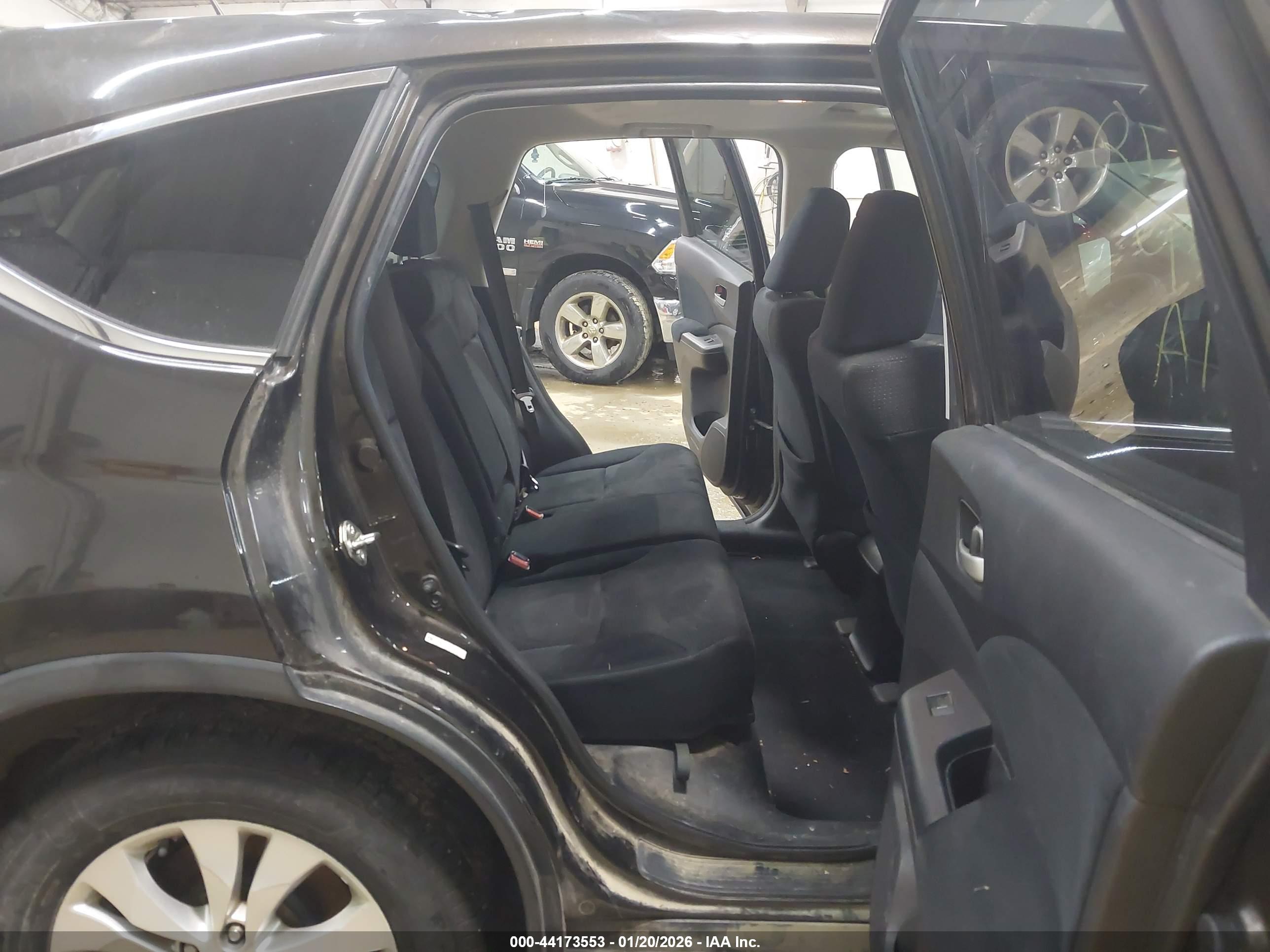 HONDA CR-V image 8