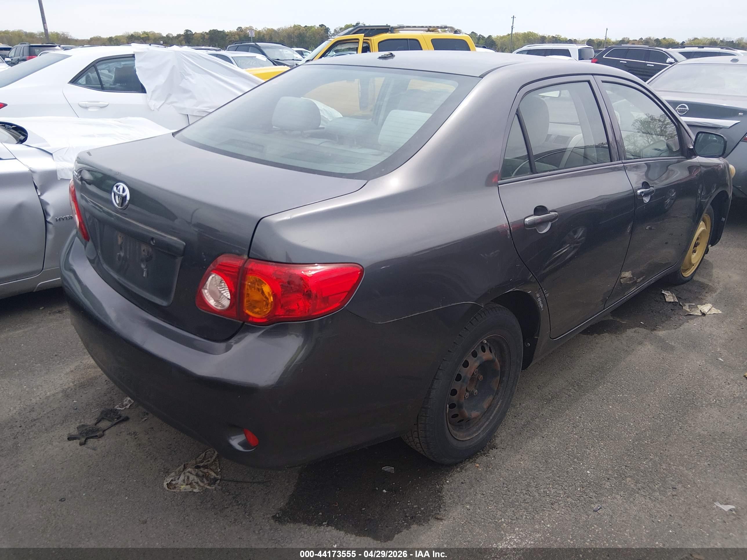TOYOTA COROLLA image 4