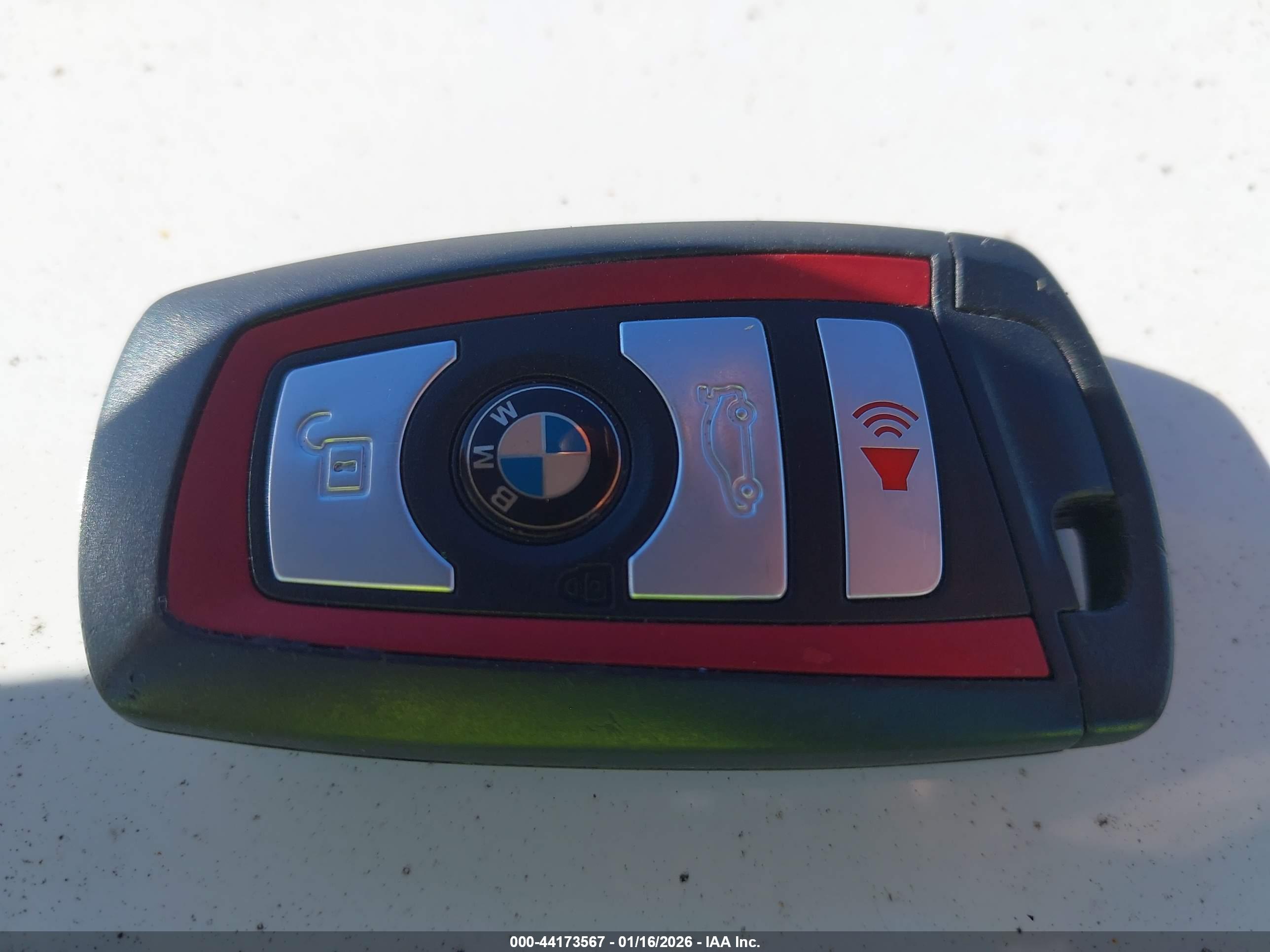 BMW 330I image 11