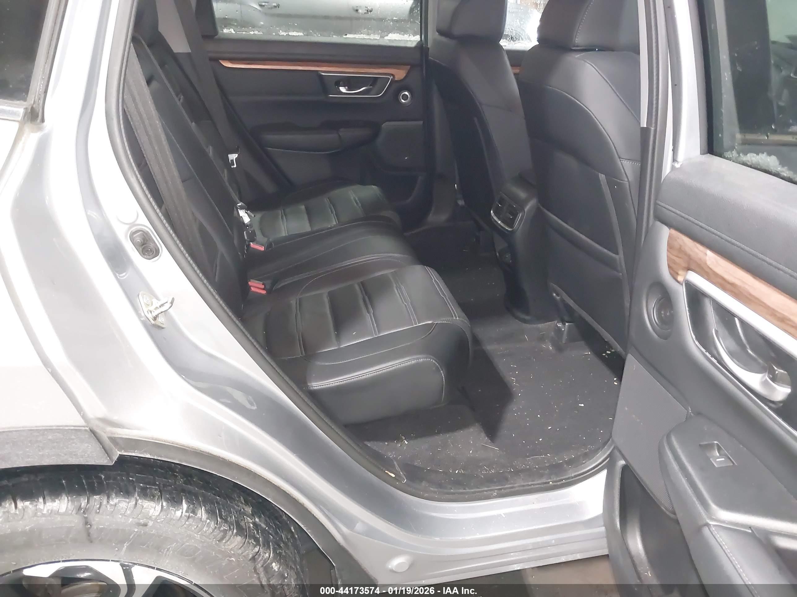 HONDA CR-V image 8