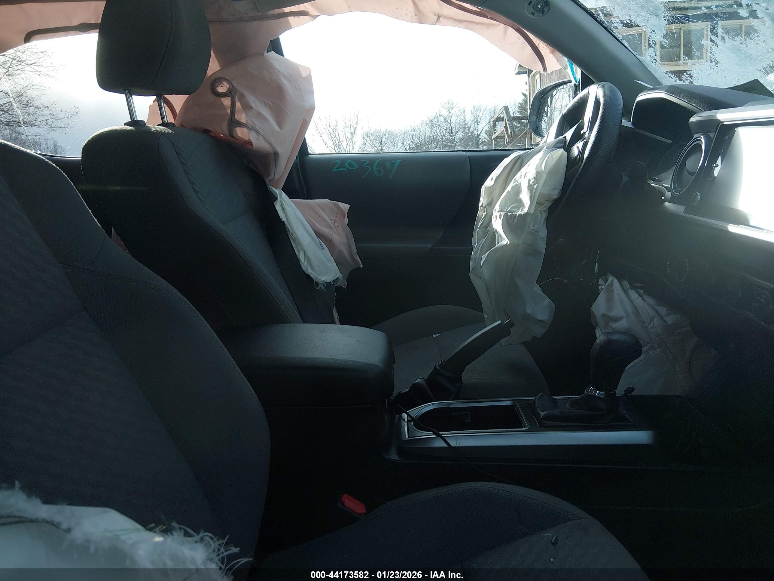 TOYOTA TACOMA image 5