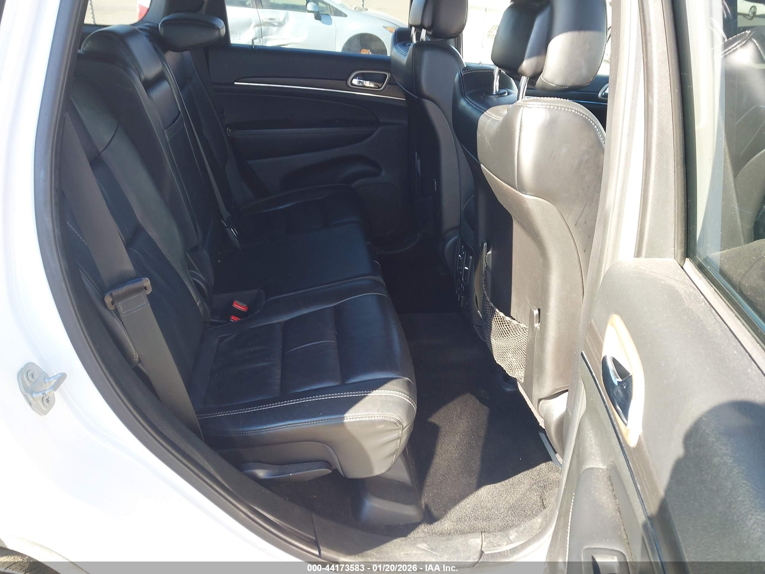 JEEP GRAND image 8