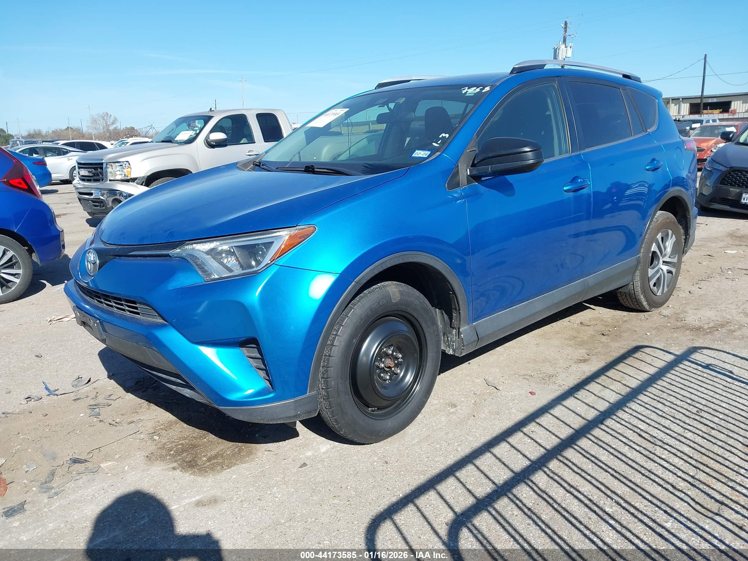 TOYOTA RAV4 image 2