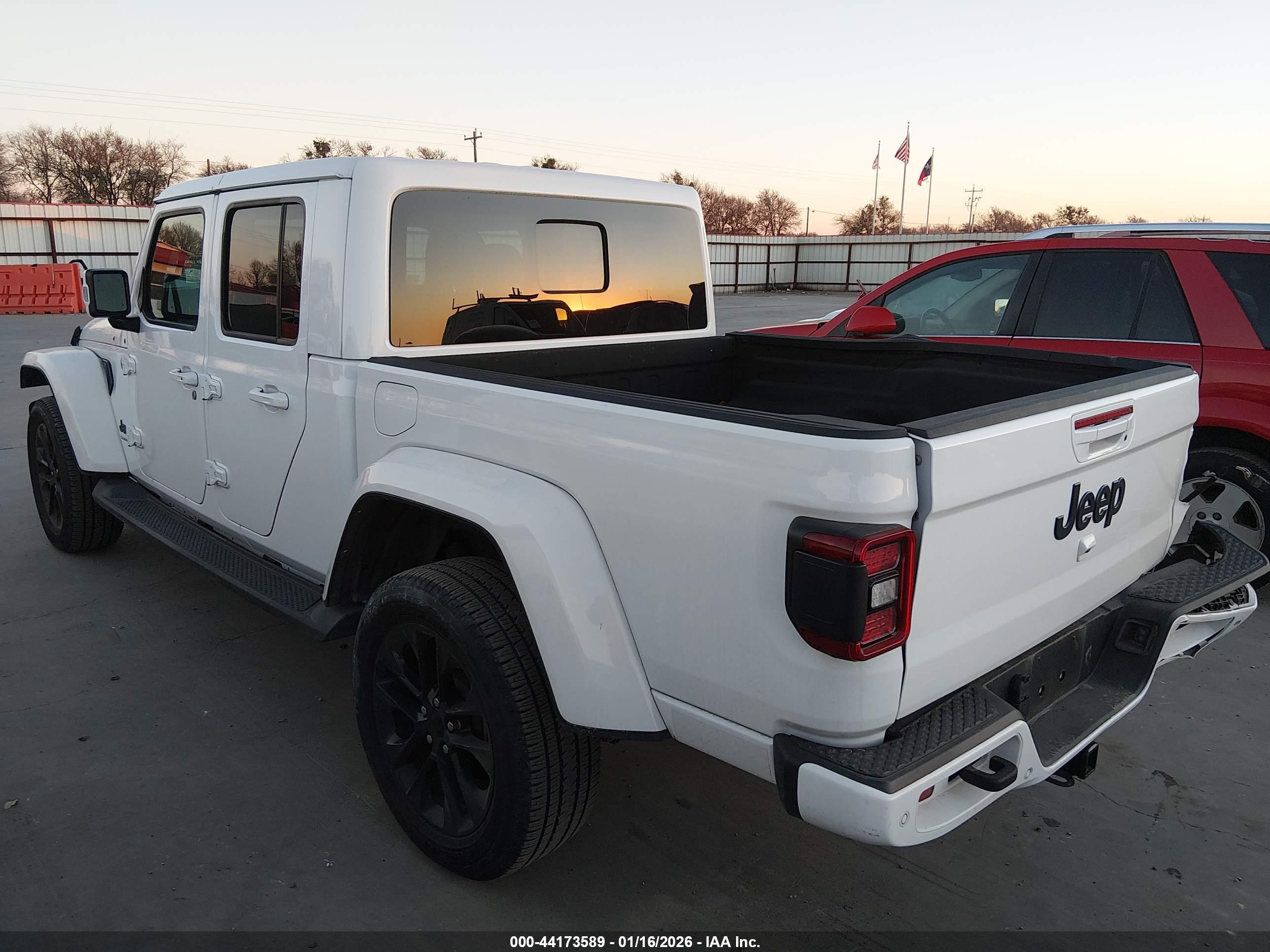 JEEP GLADIATOR image 3