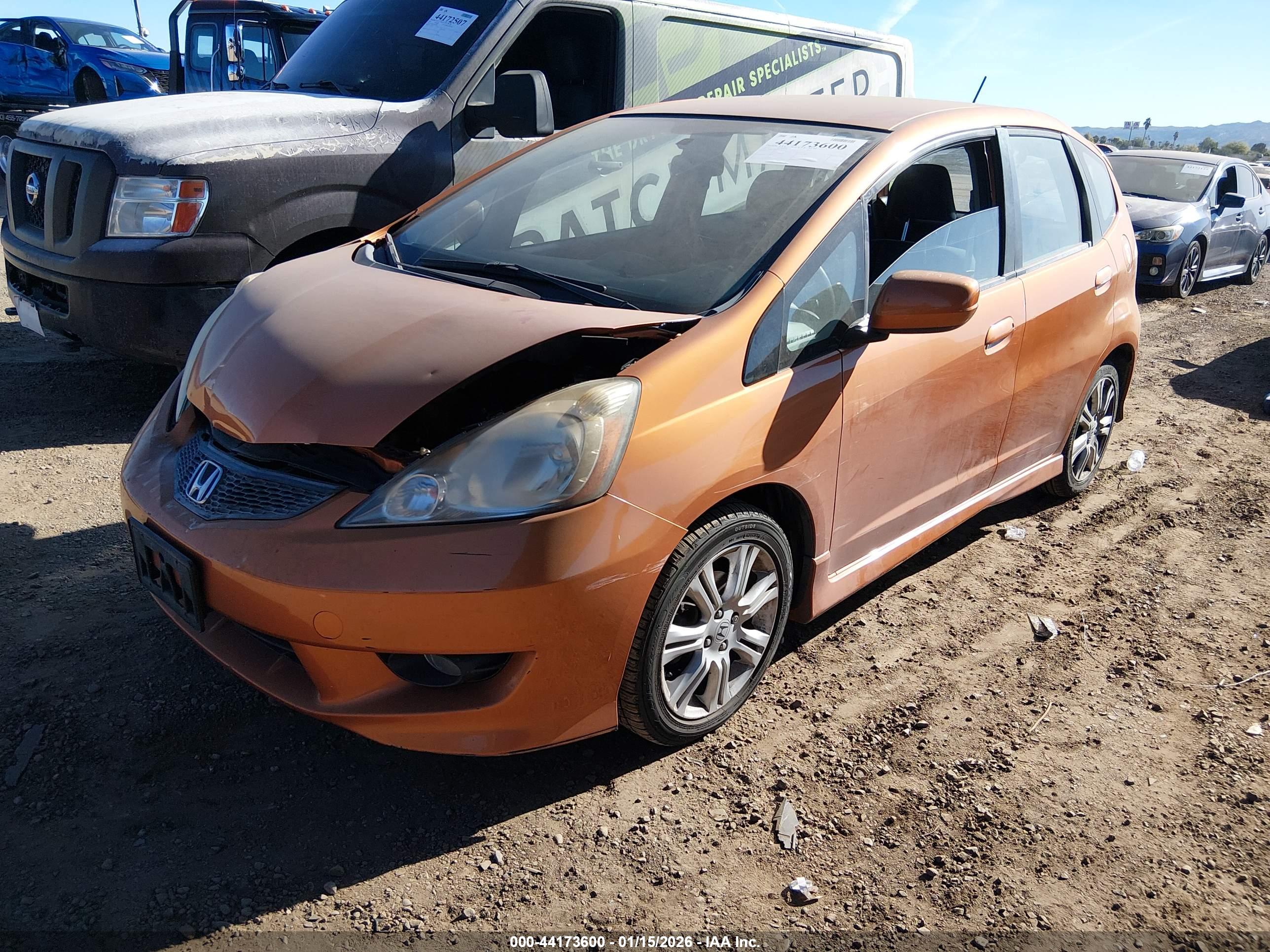 HONDA FIT image 2