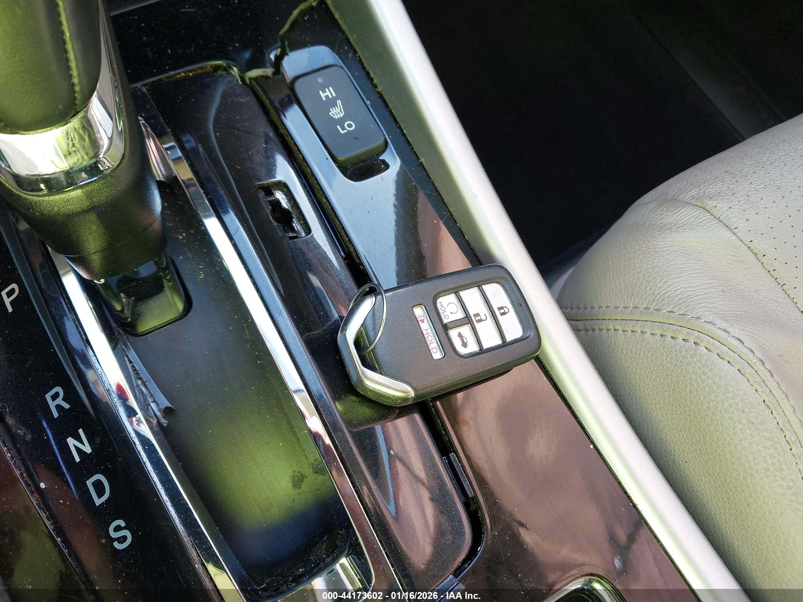 HONDA ACCORD image 11