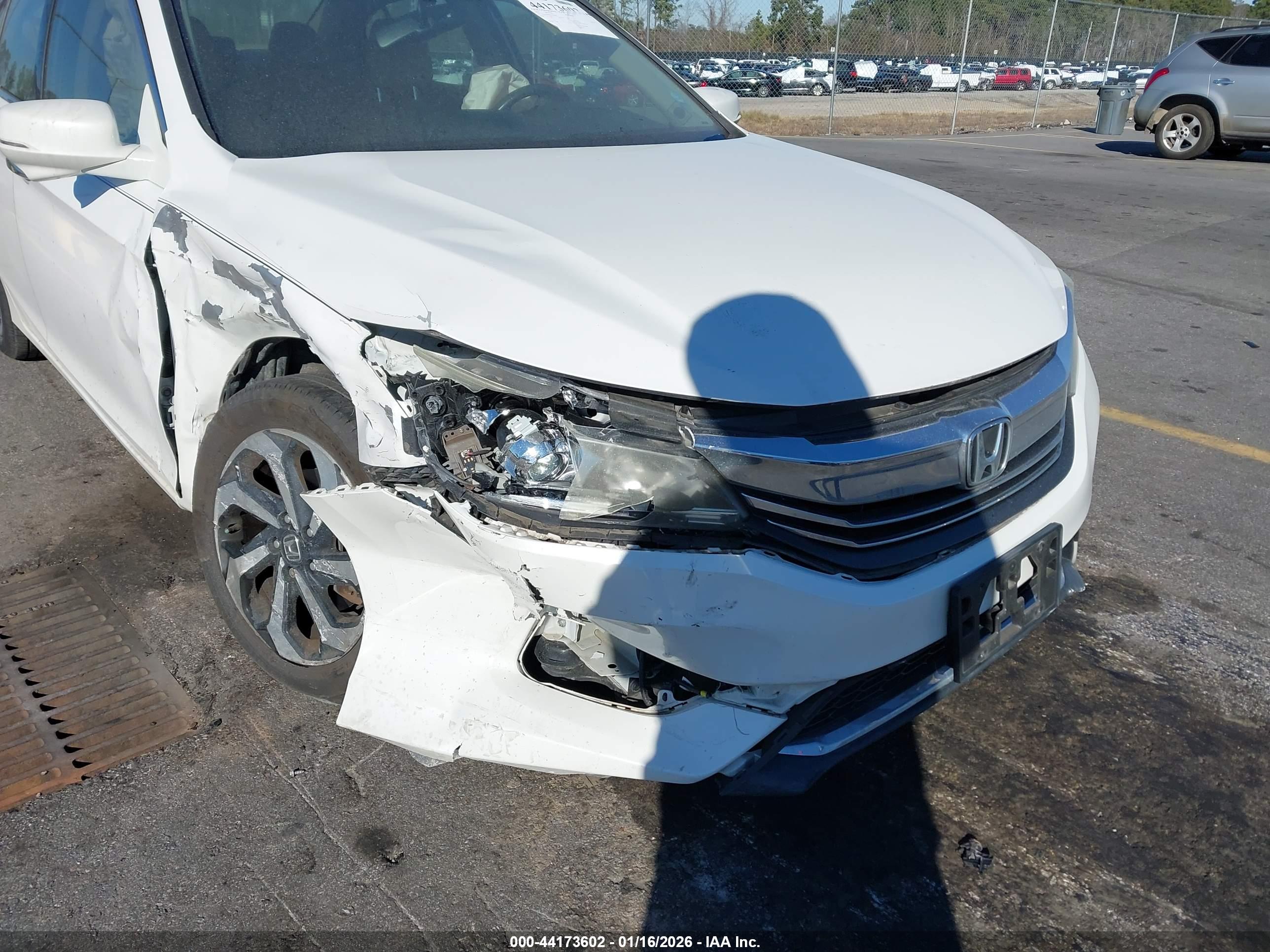 HONDA ACCORD image 6
