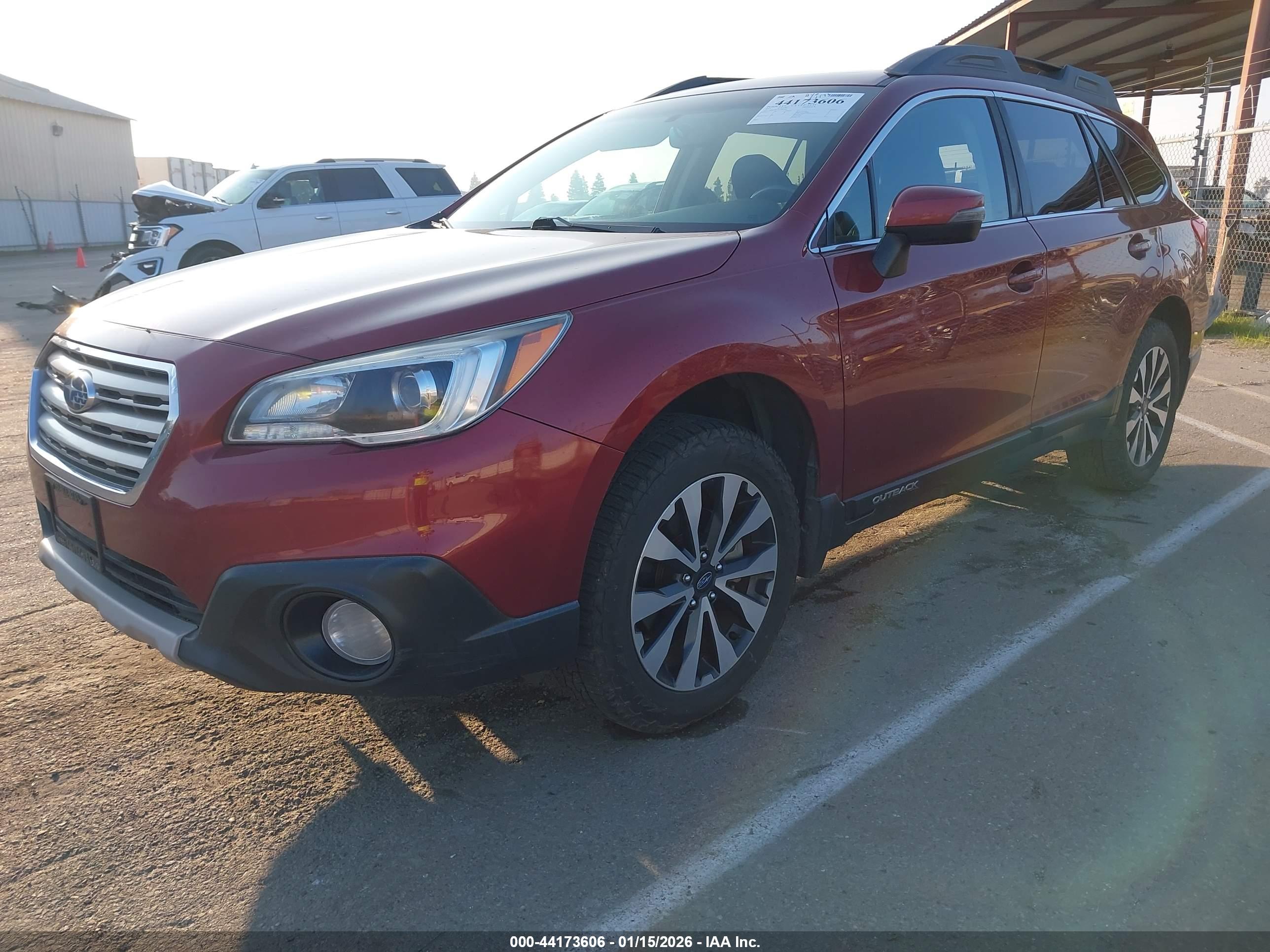 SUBARU OUTBACK image 2
