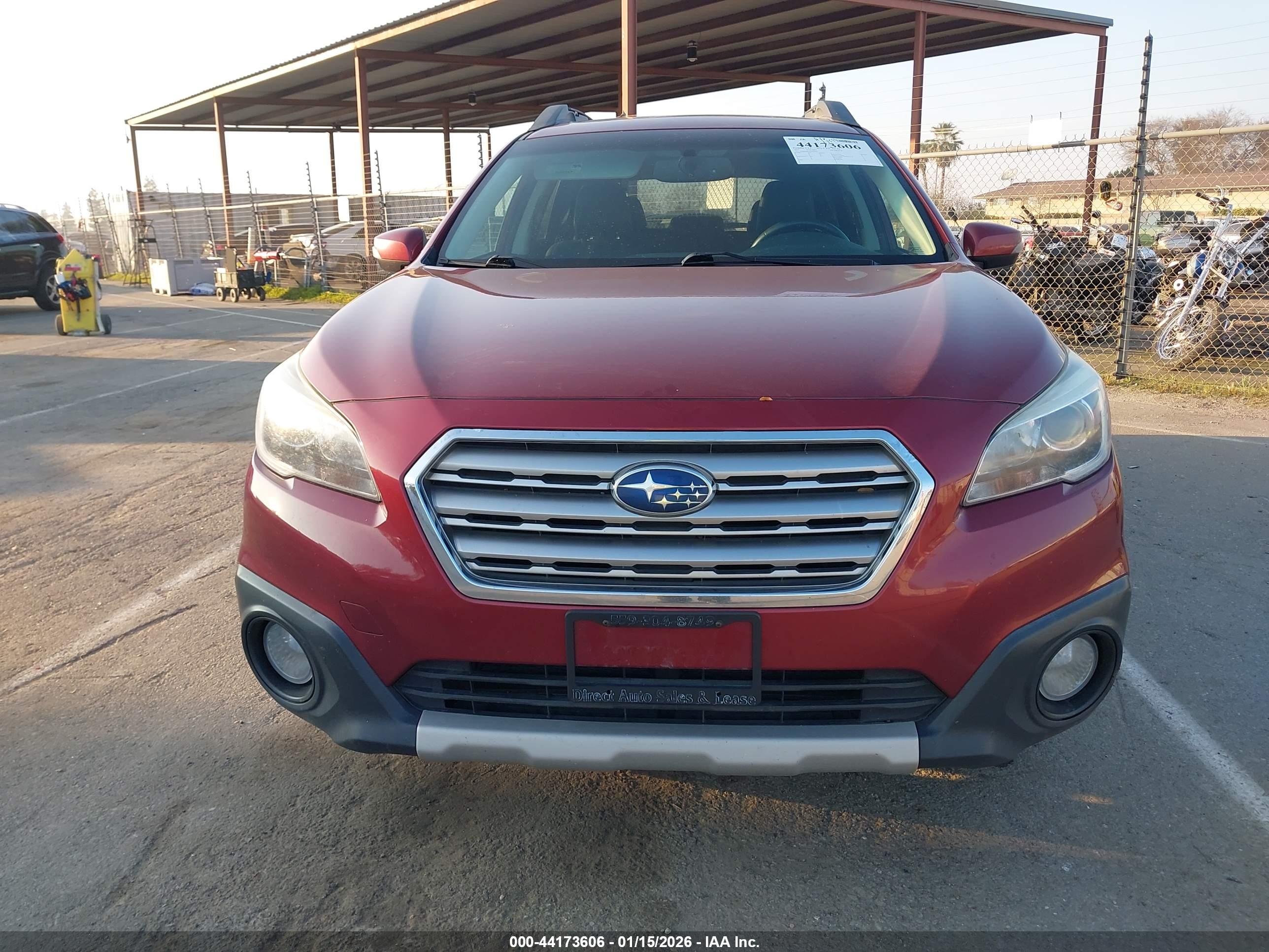SUBARU OUTBACK image 6