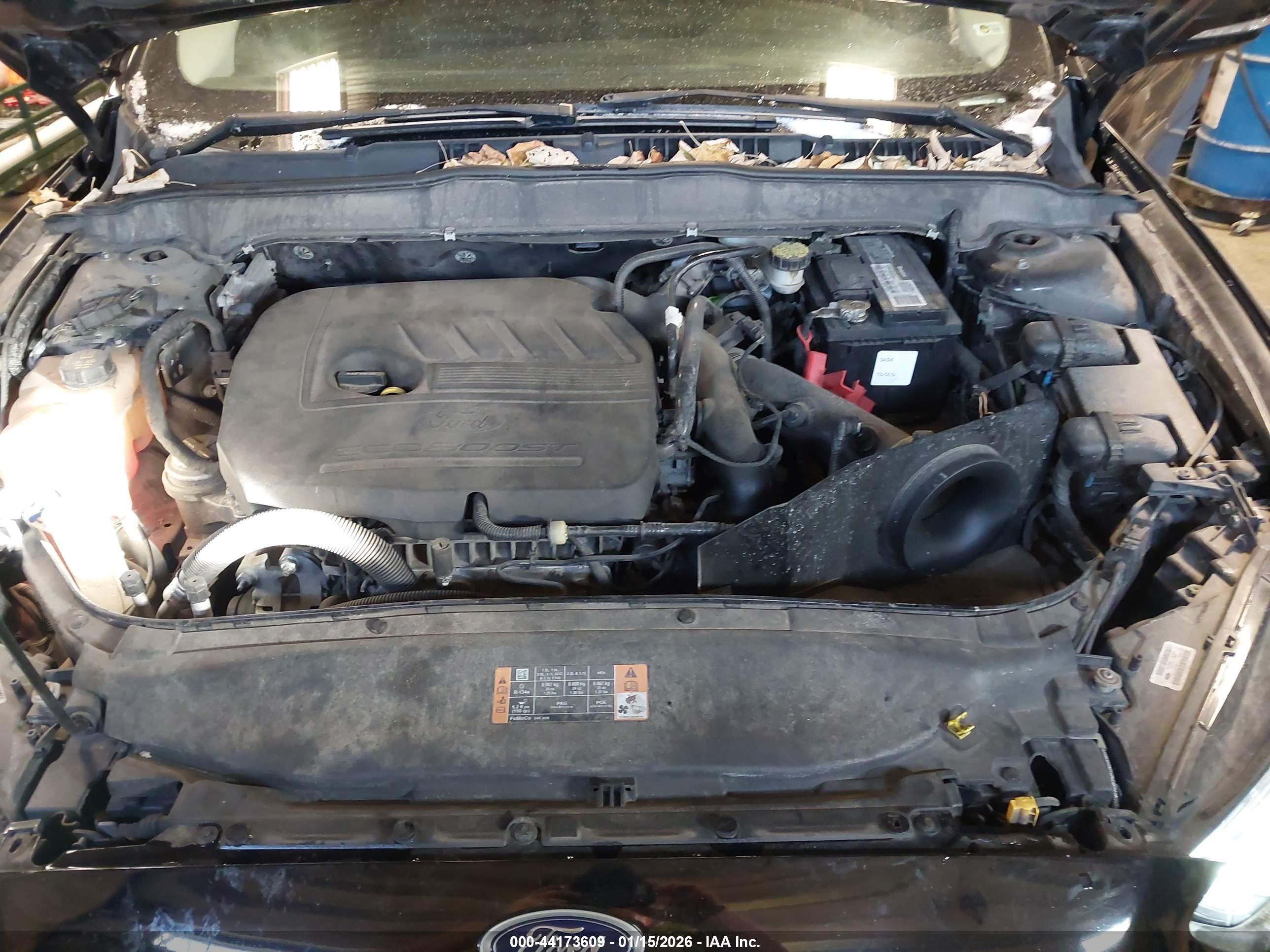 FORD FUSION image 10