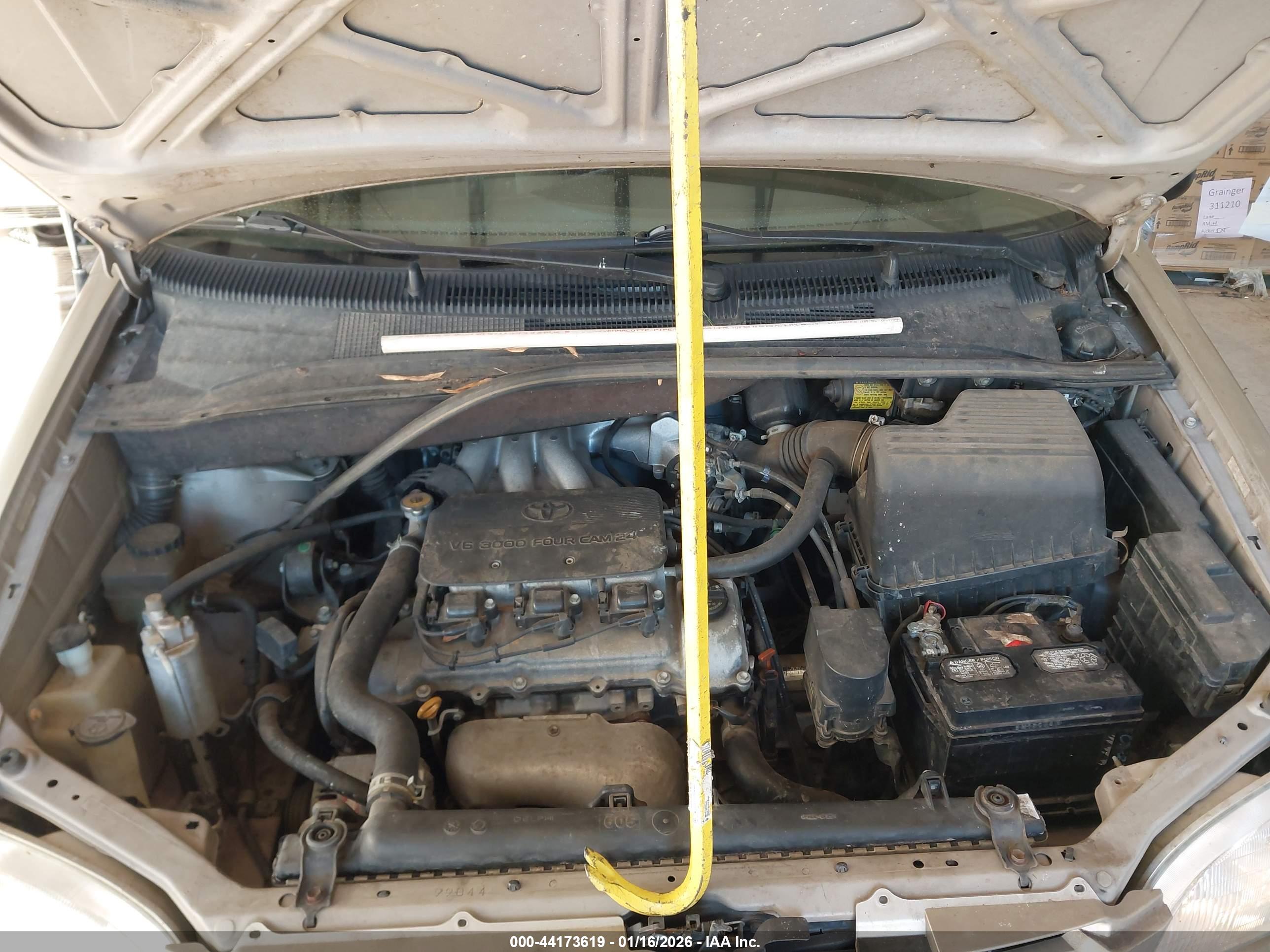 TOYOTA SIENNA image 10
