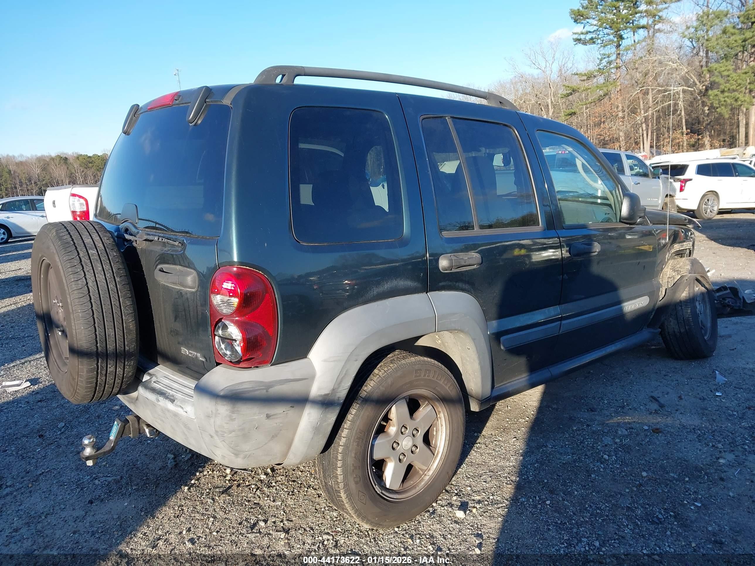 JEEP LIBERTY image 4