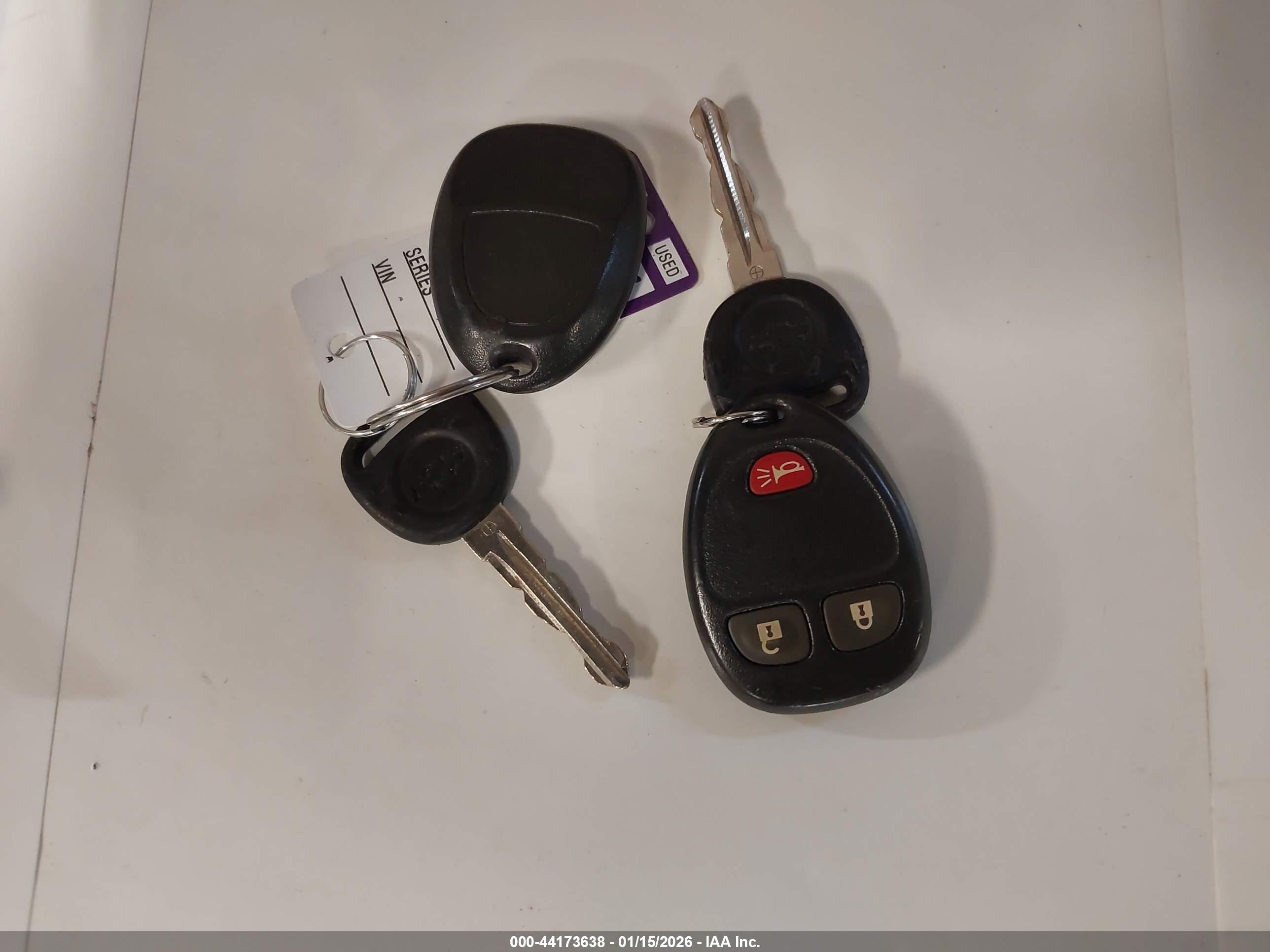 CHEVROLET TRAVERSE image 11