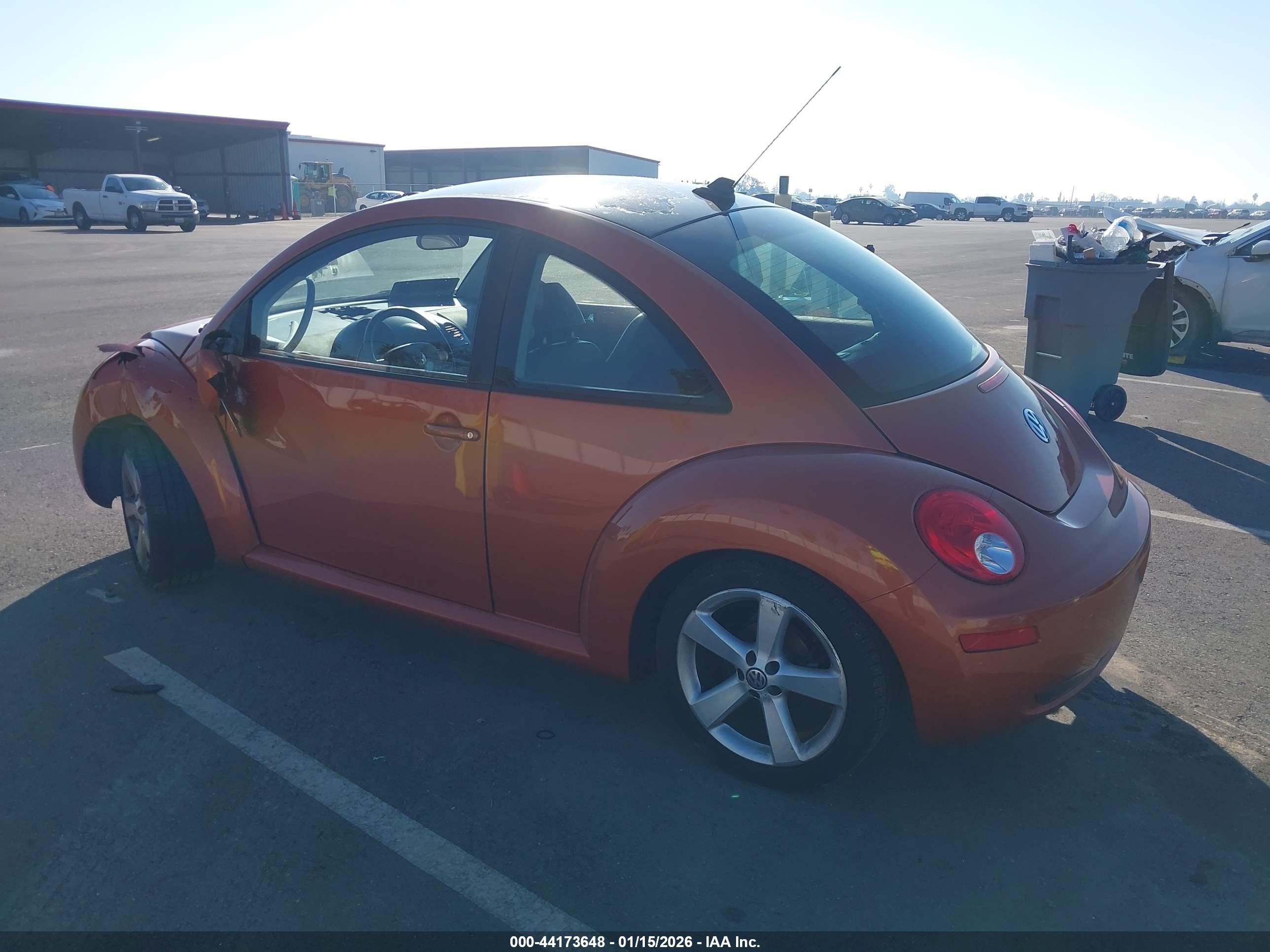VOLKSWAGEN NEW image 3