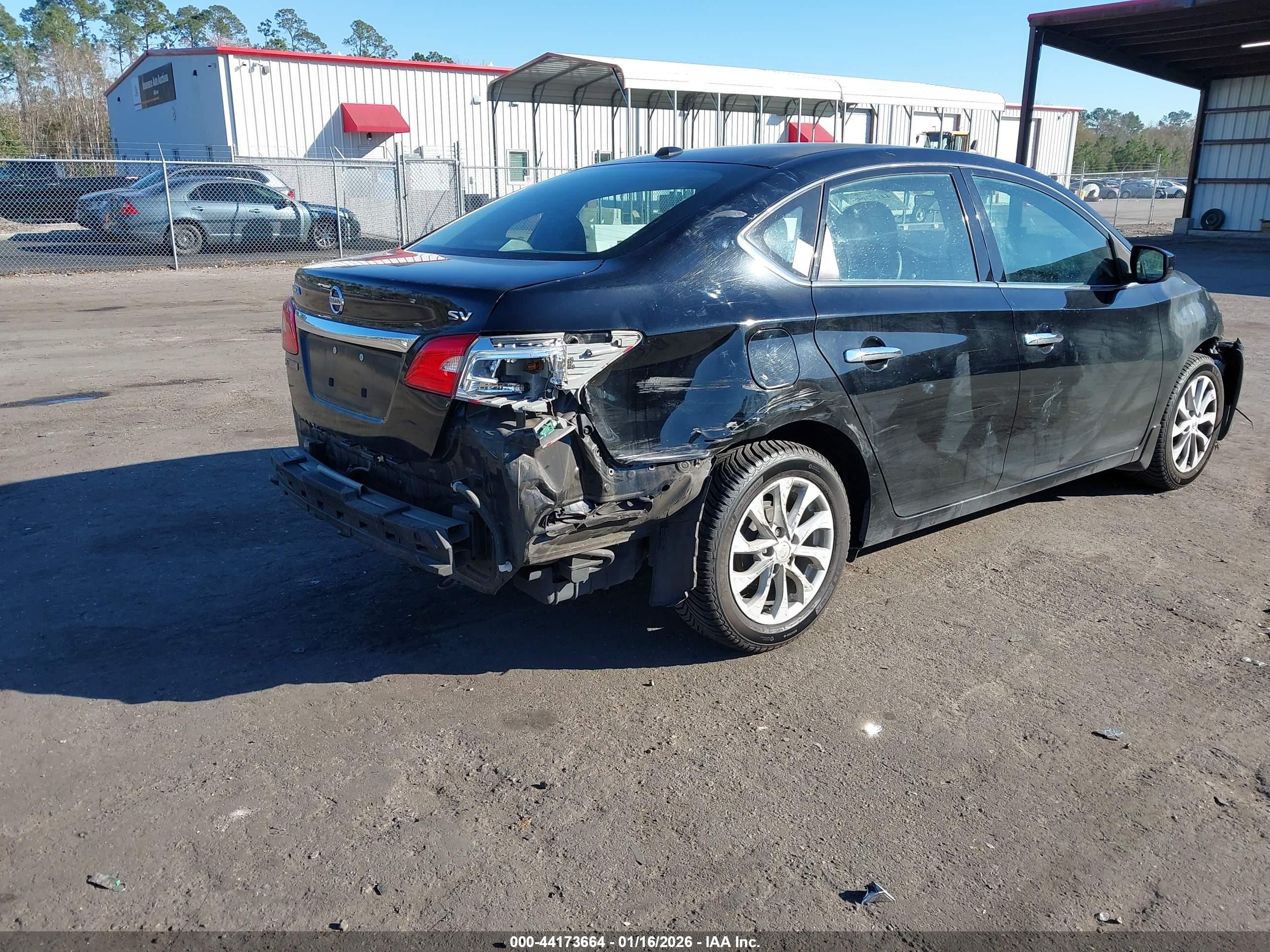 NISSAN SENTRA image 4
