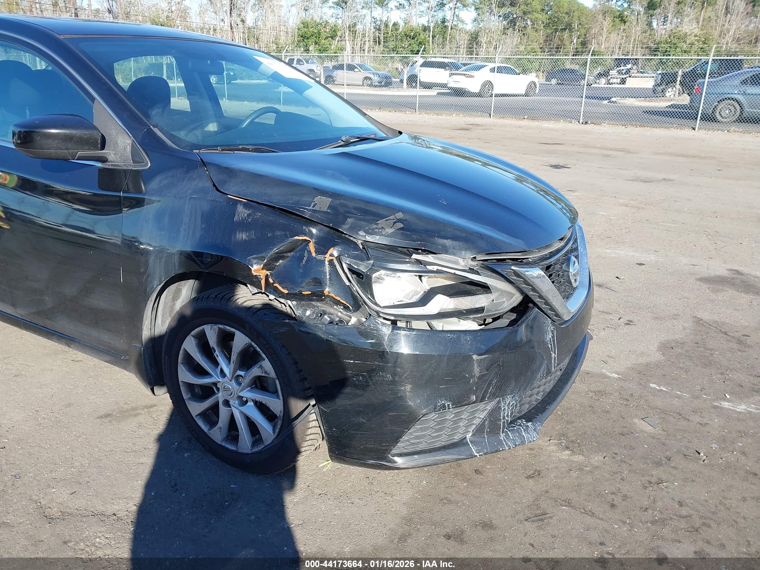NISSAN SENTRA image 6