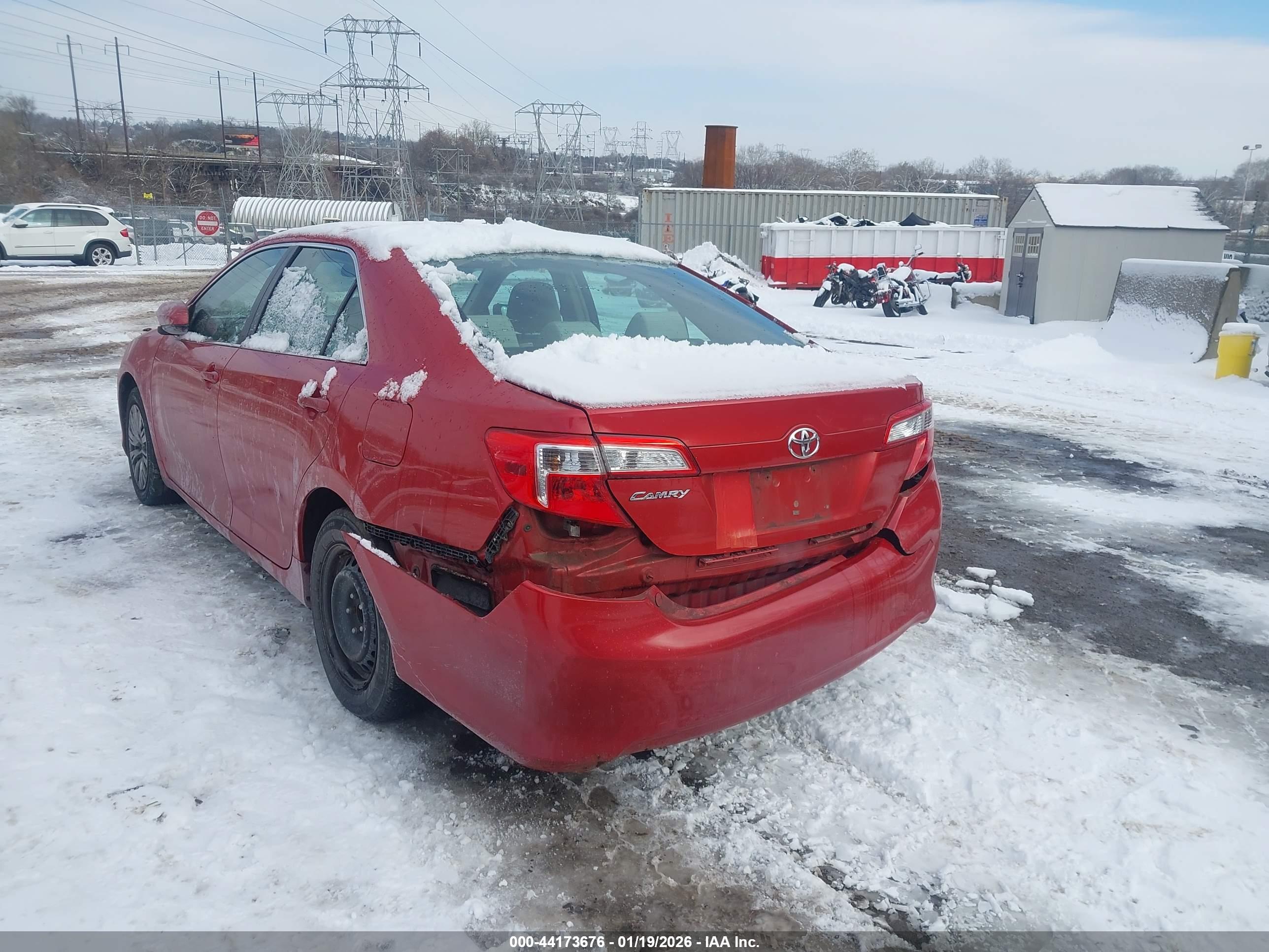 TOYOTA CAMRY image 6