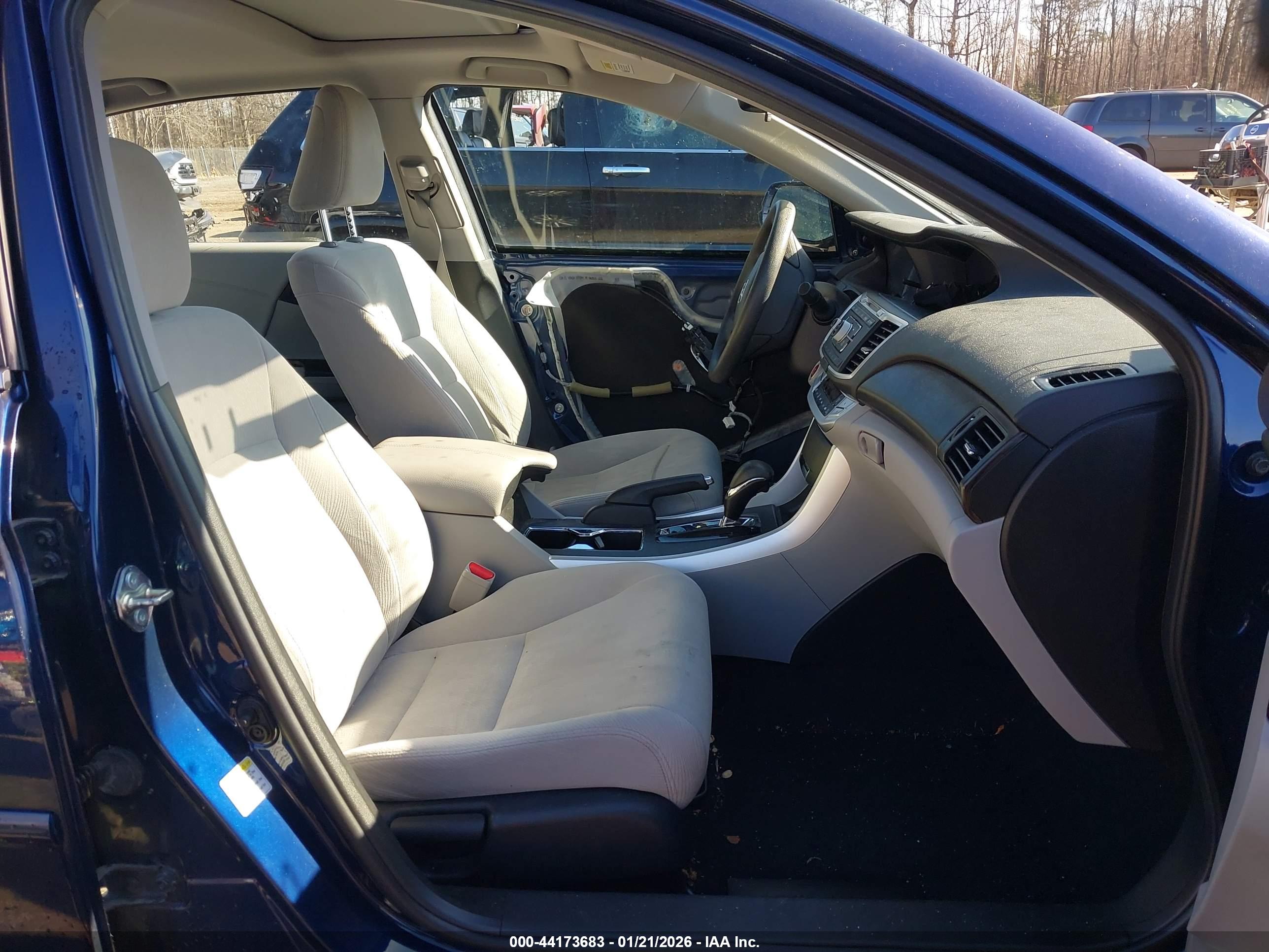 HONDA ACCORD image 5