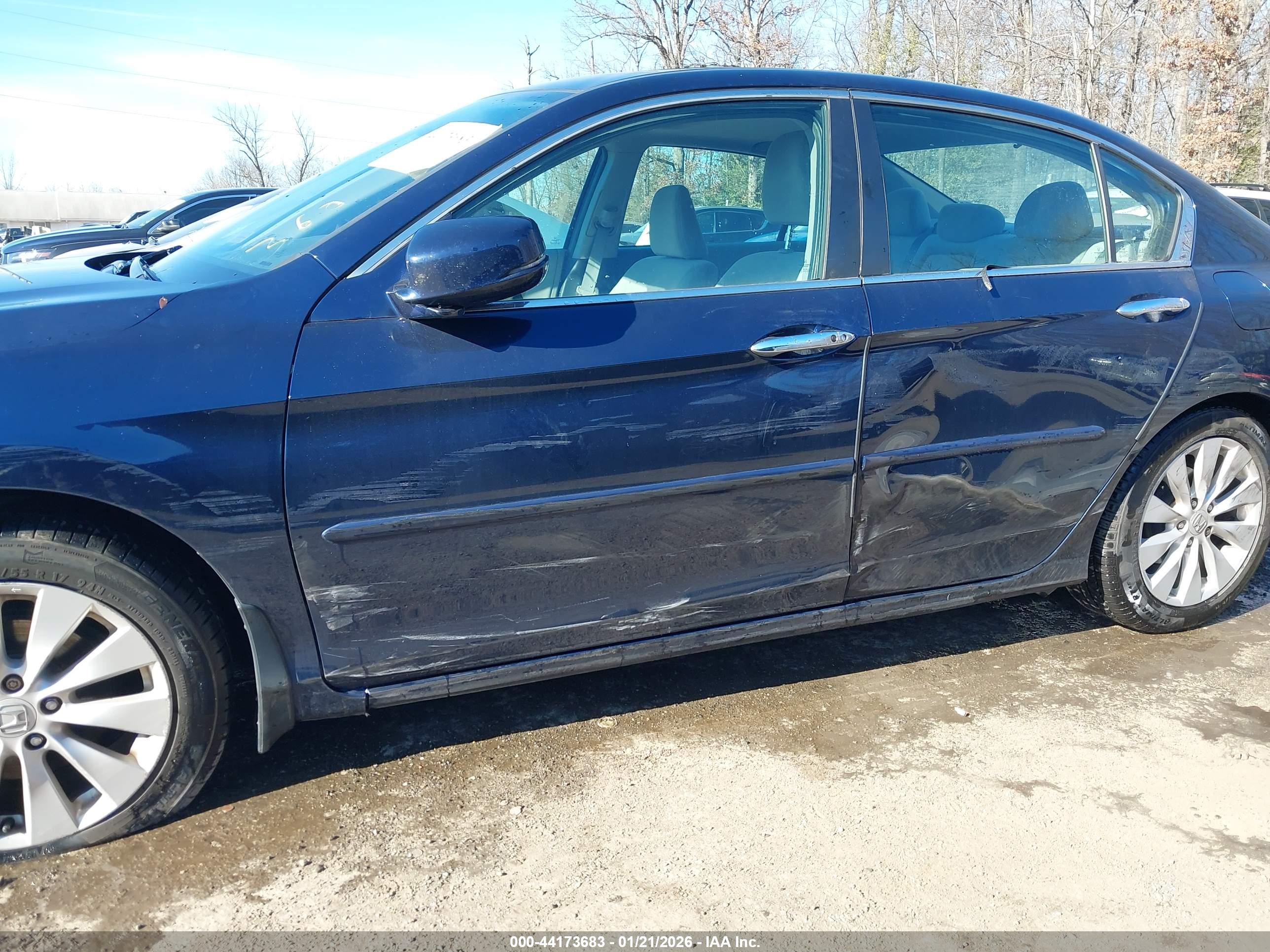 HONDA ACCORD image 6
