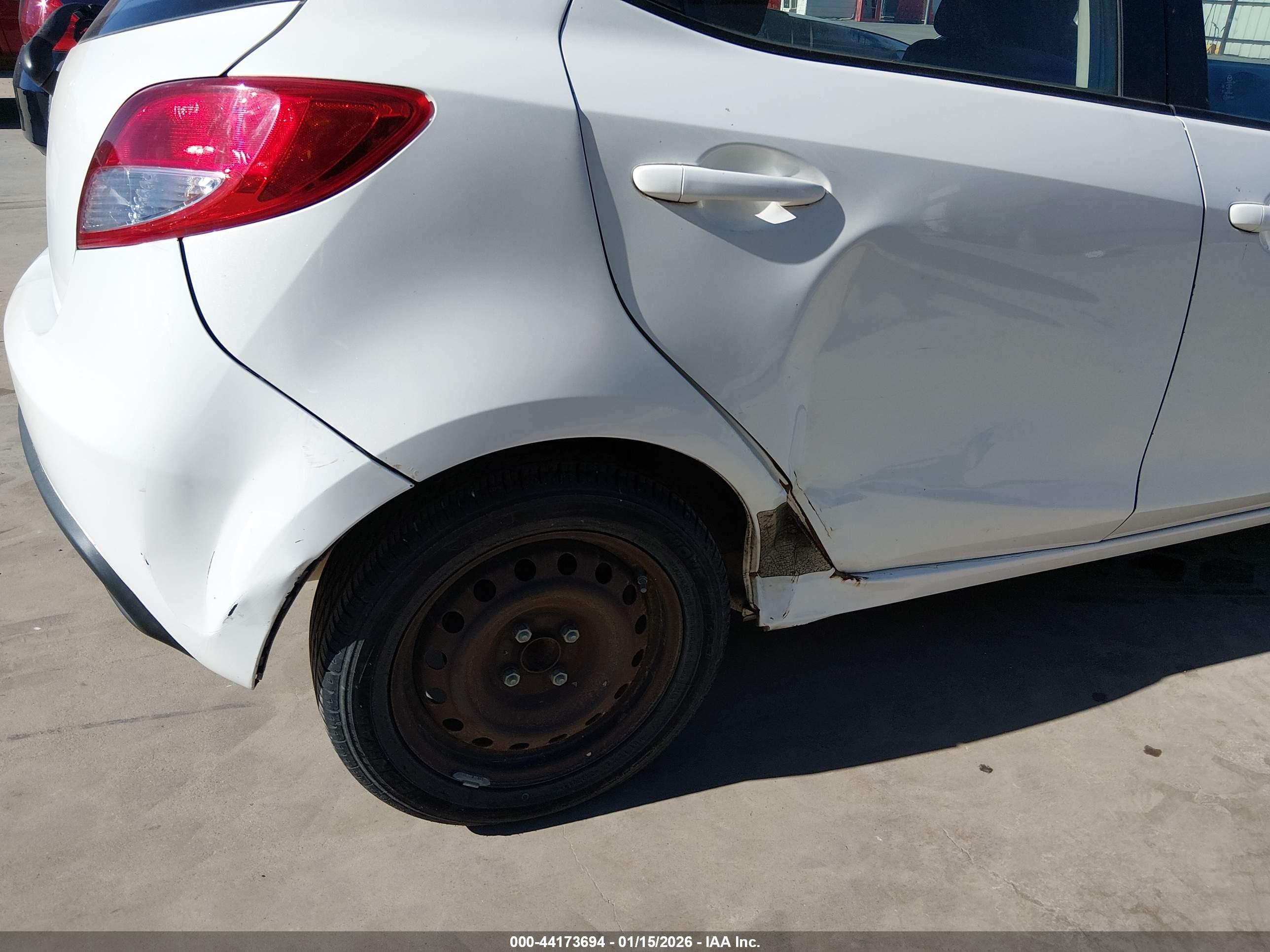 MAZDA MAZDA2 image 6