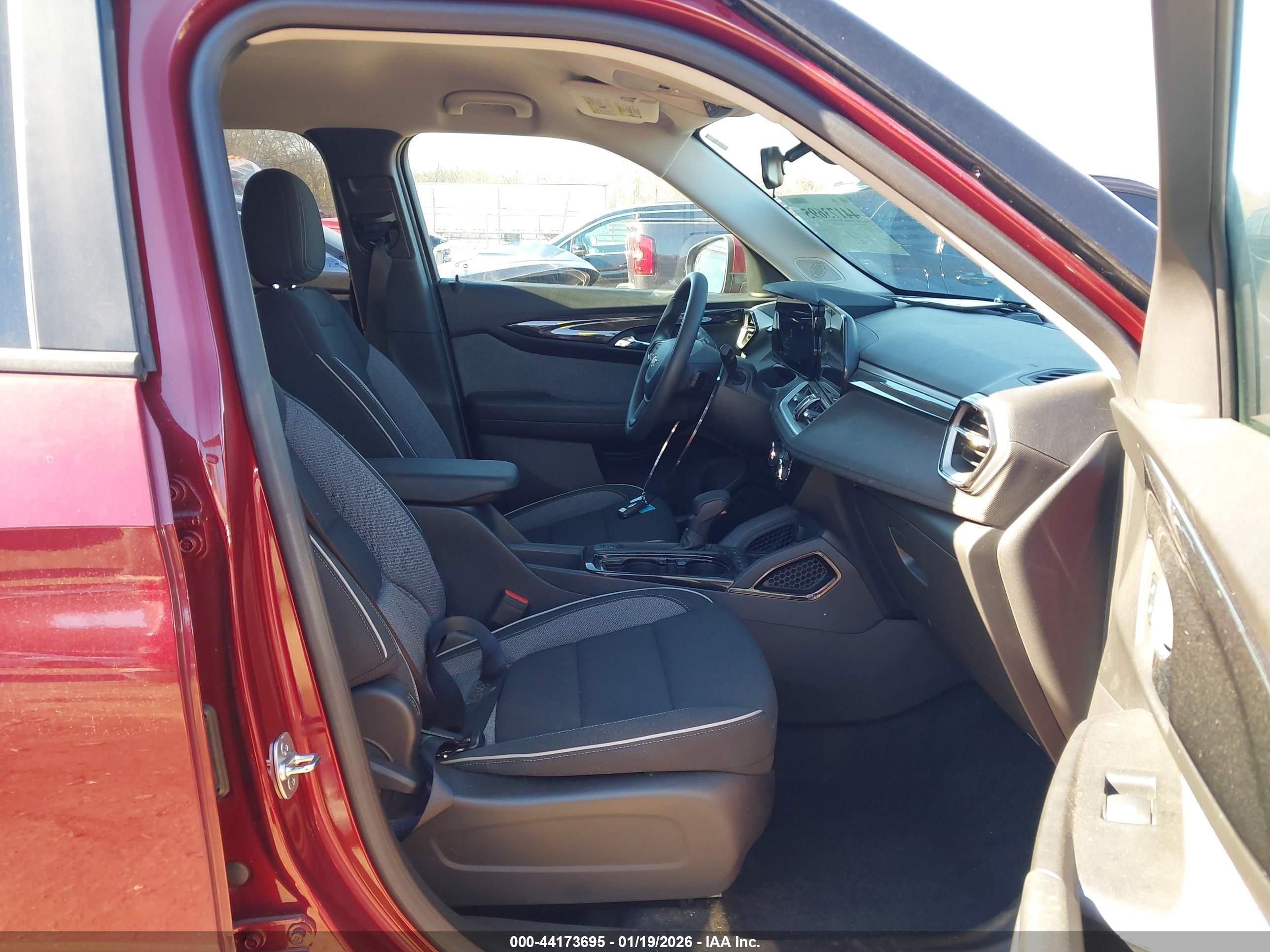 CHEVROLET TRAILBLAZER image 5