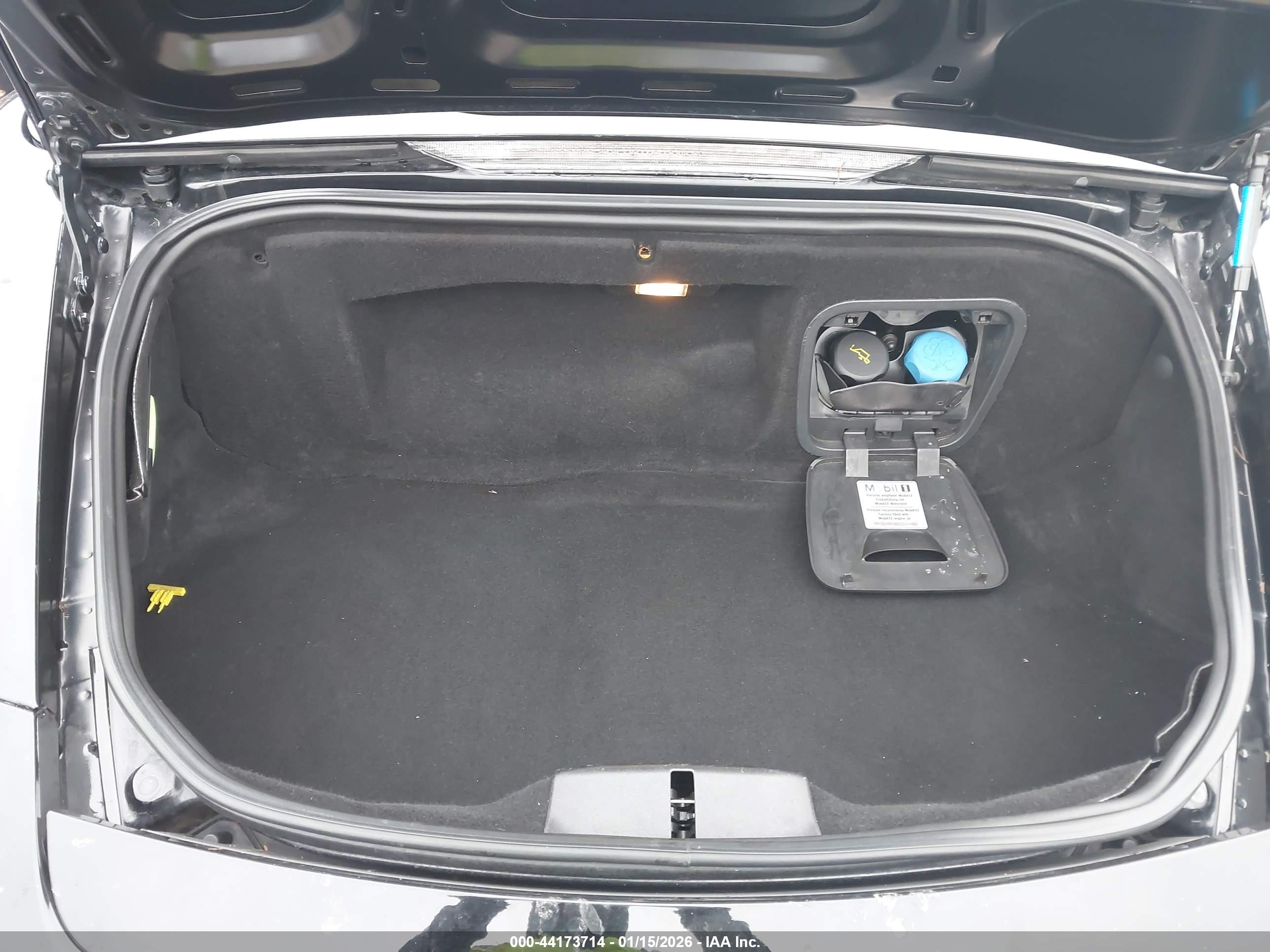 PORSCHE BOXSTER image 10