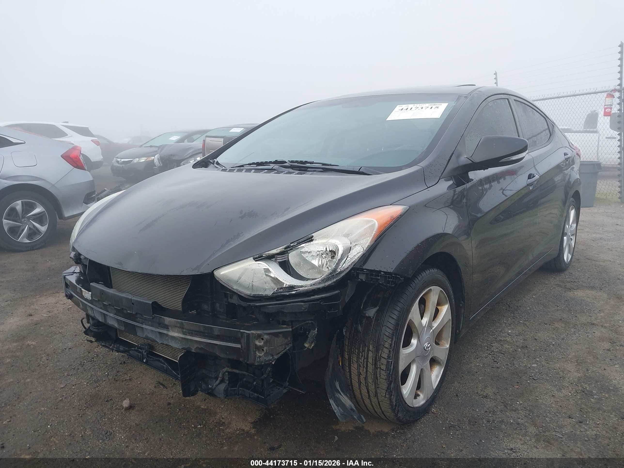 HYUNDAI ELANTRA image 2