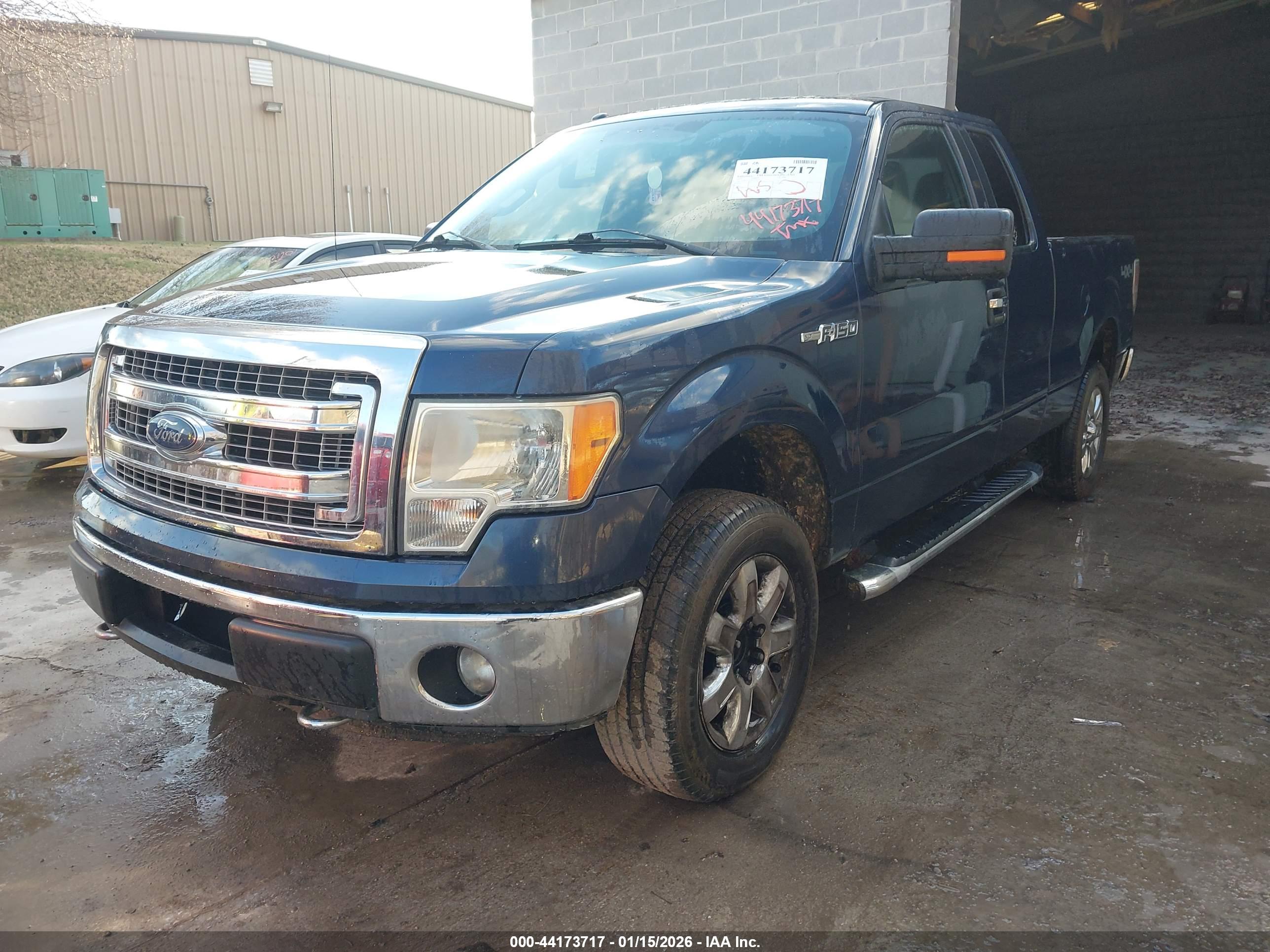 FORD F-150 image 2