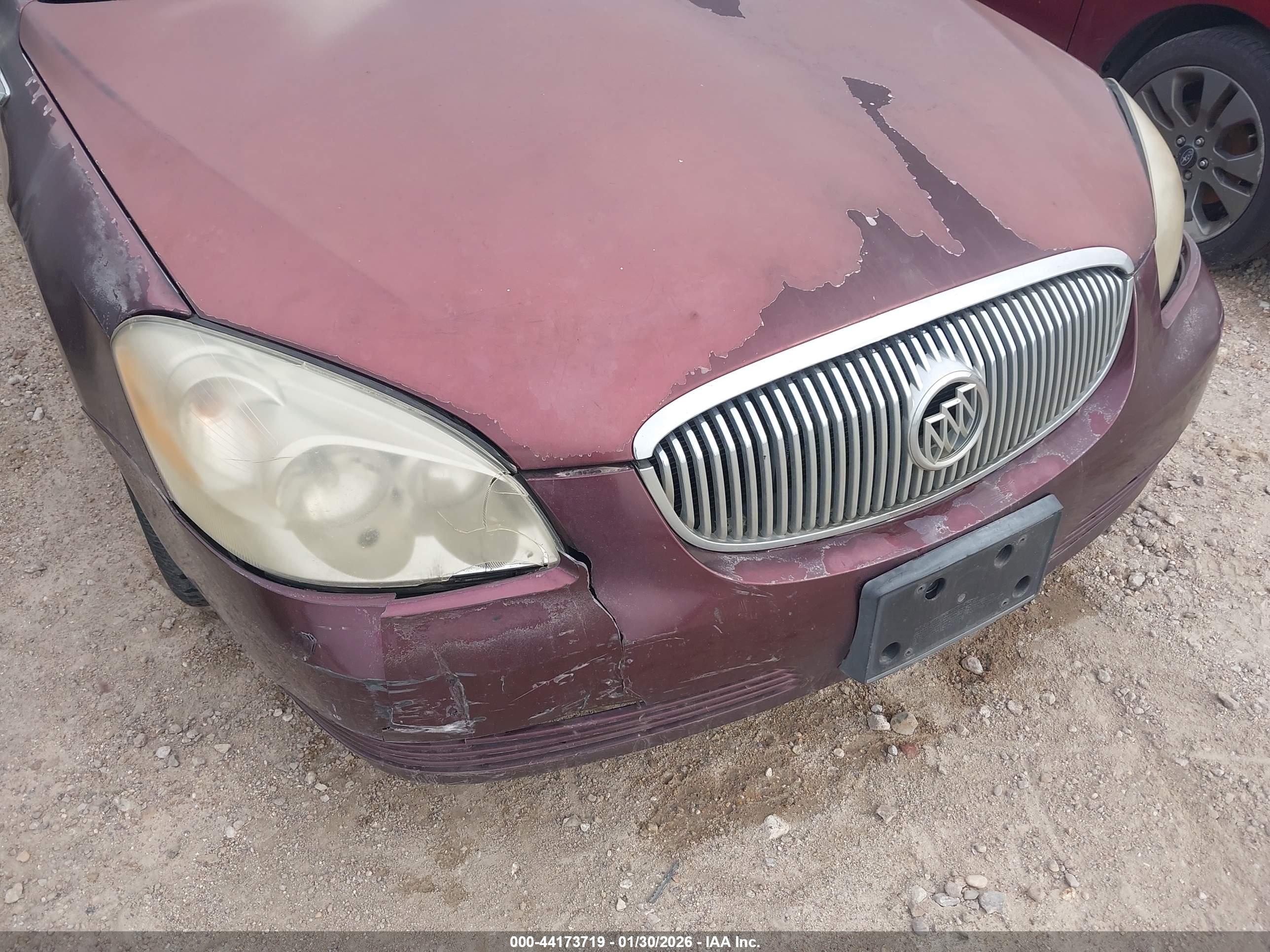 BUICK LUCERNE image 6