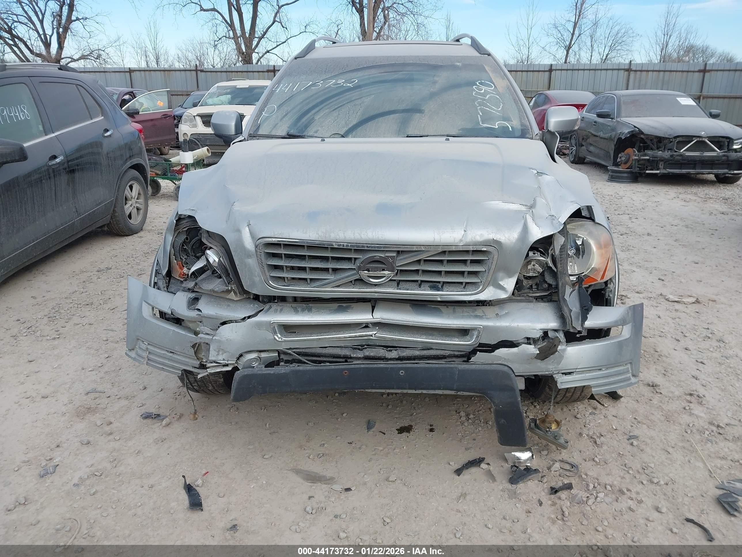 VOLVO XC90 image 6