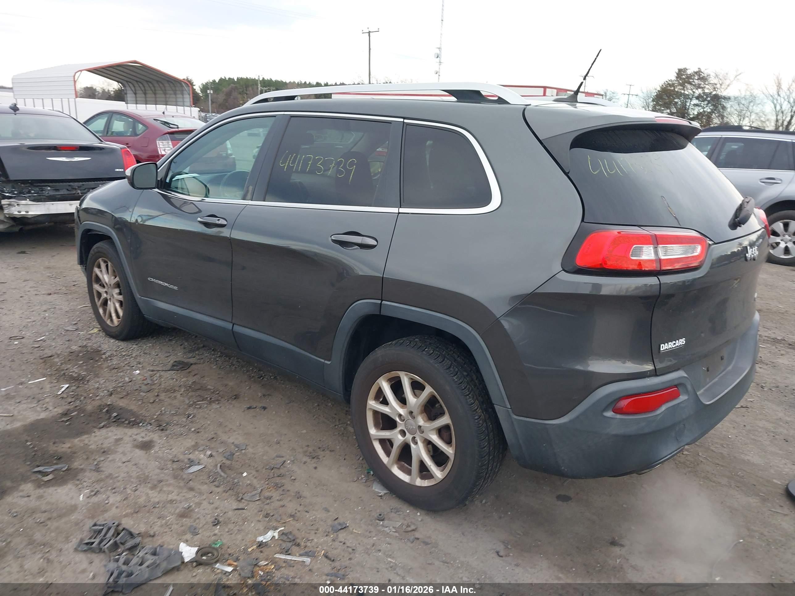 JEEP CHEROKEE image 3