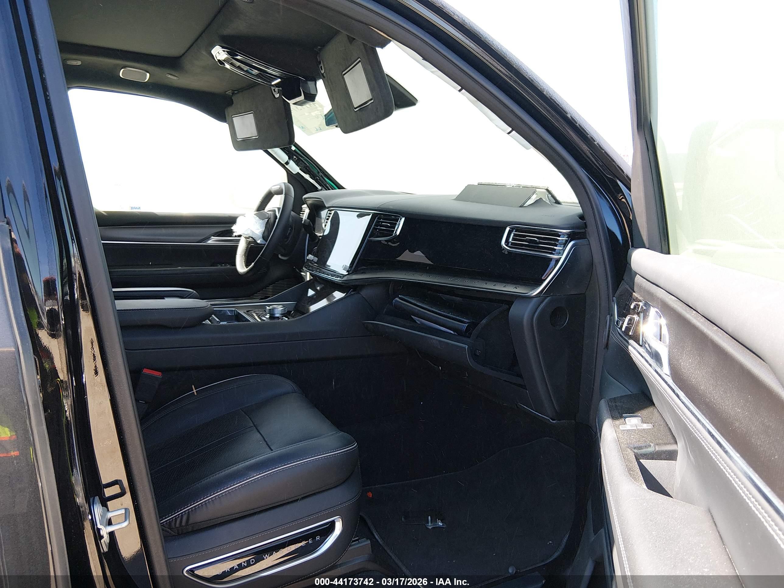 JEEP GRAND image 5
