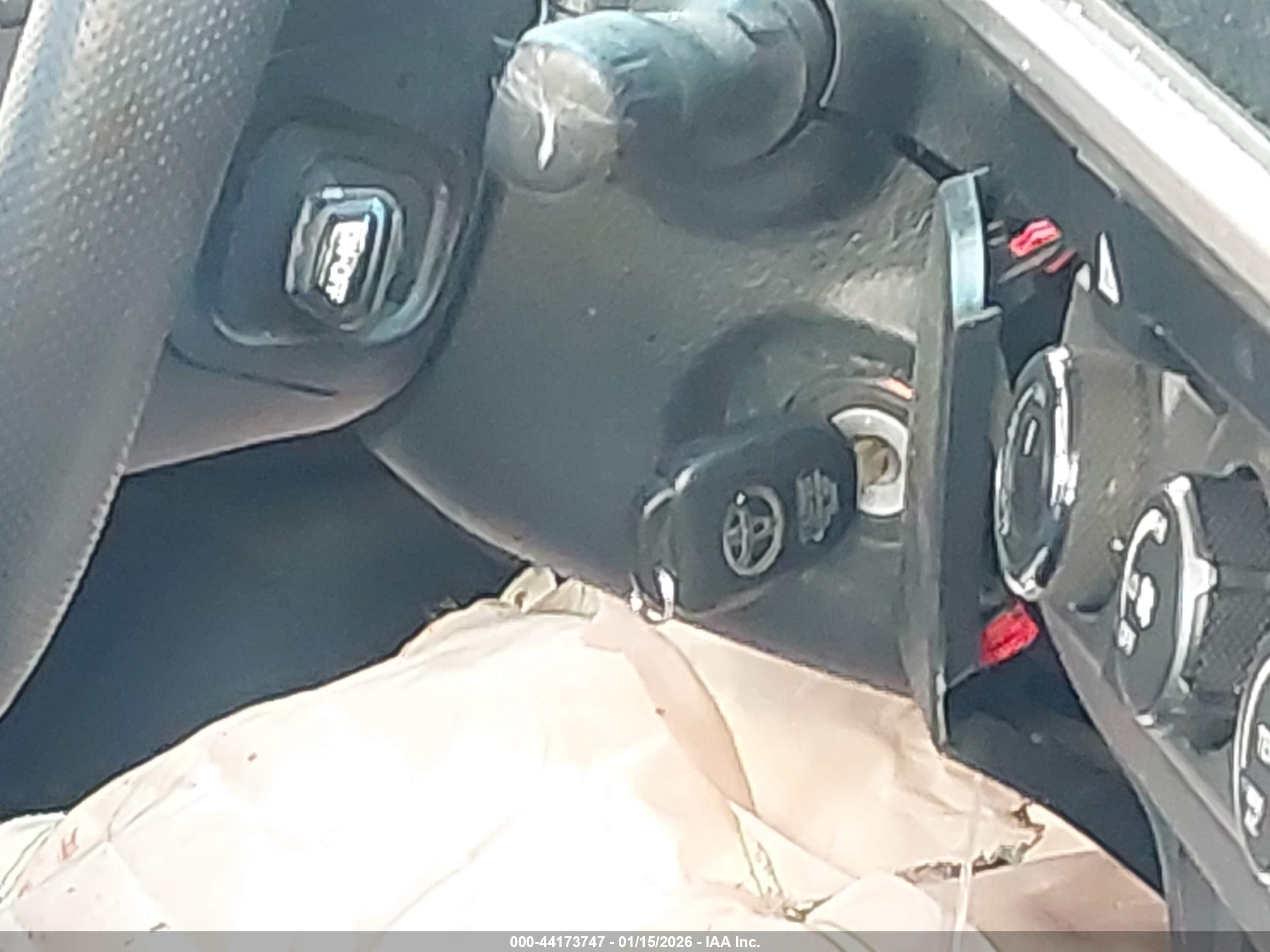TOYOTA TACOMA image 11
