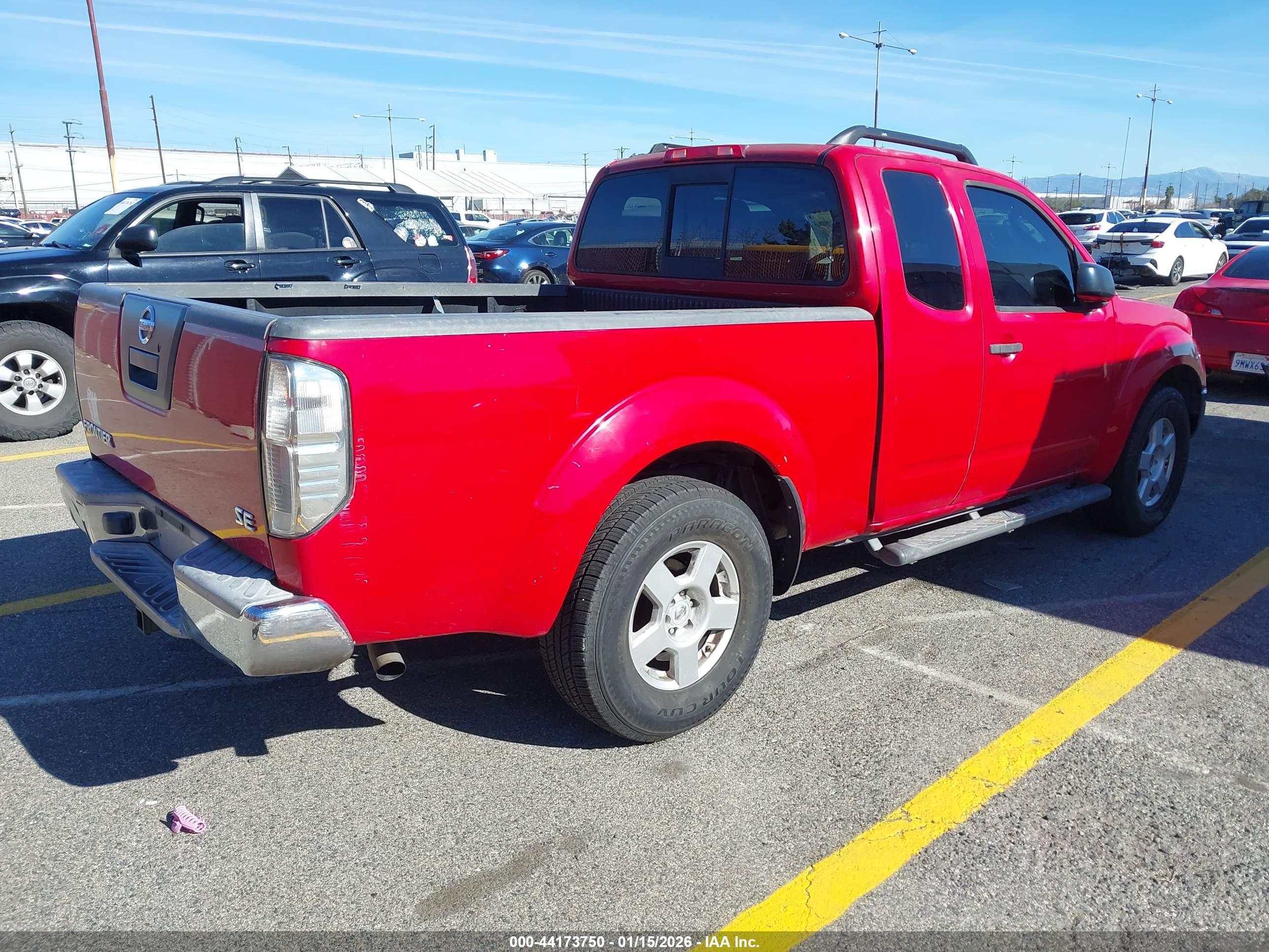 NISSAN FRONTIER image 4
