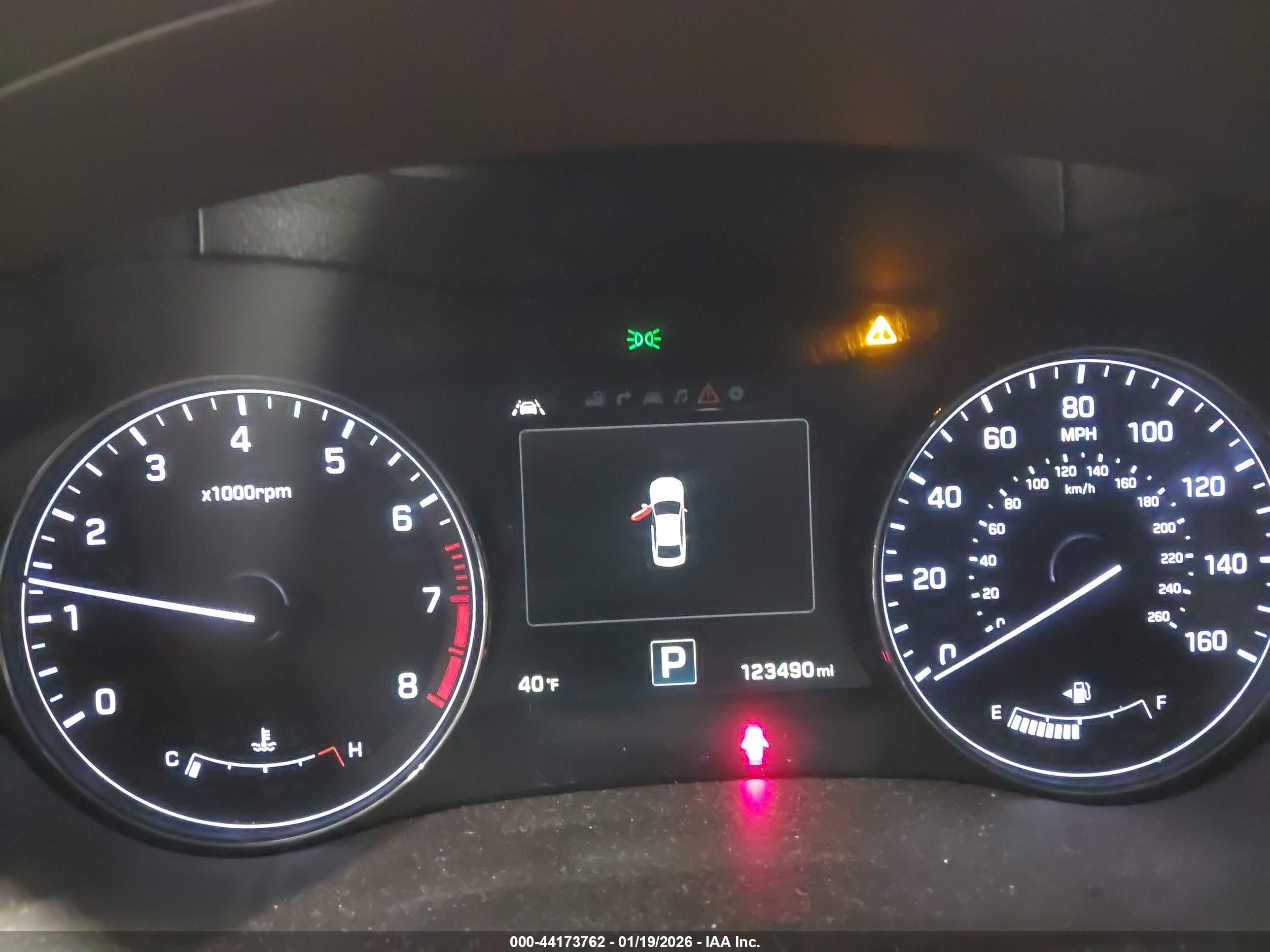 HYUNDAI GENESIS image 7