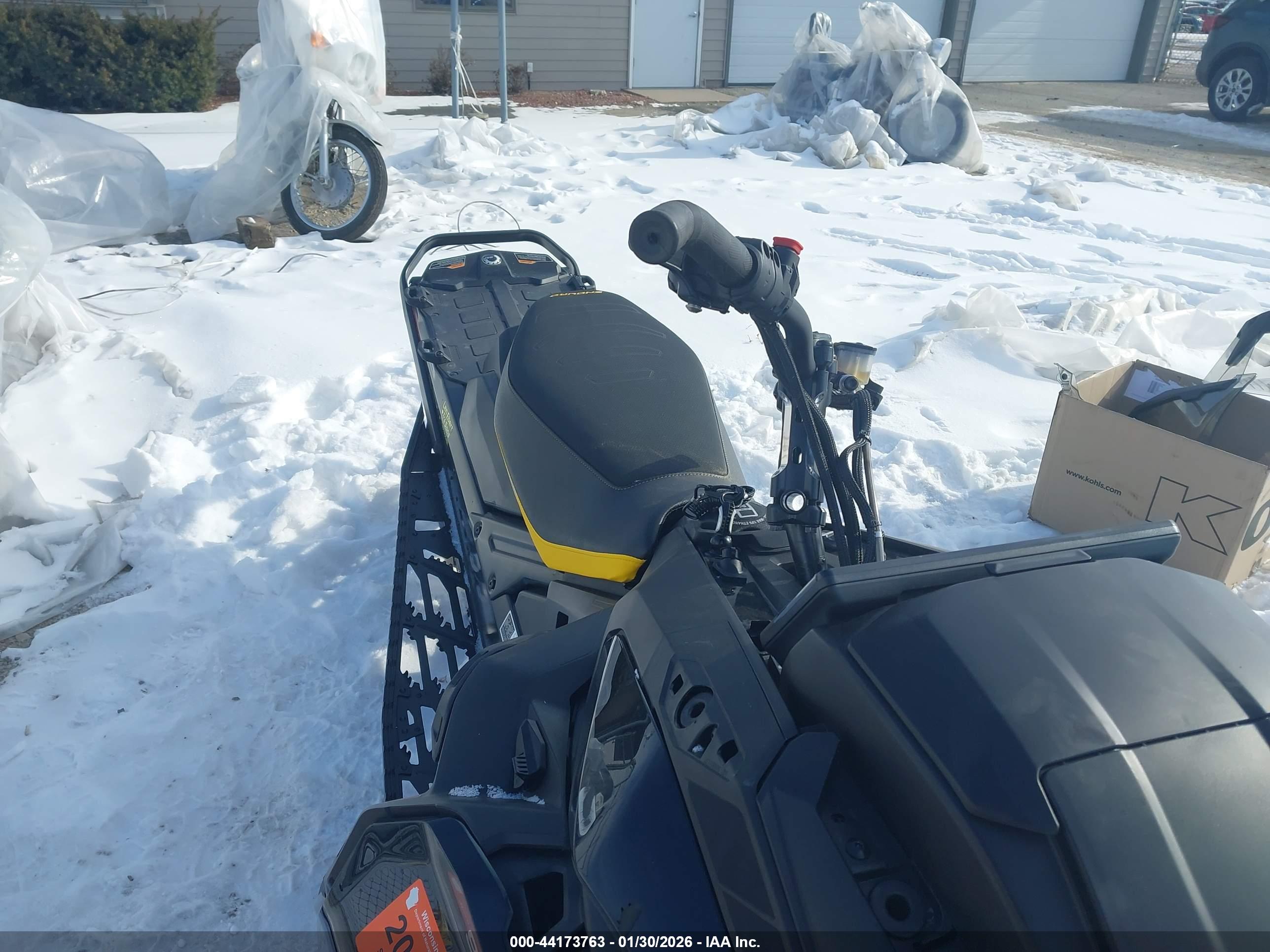 SKI DOO image 5