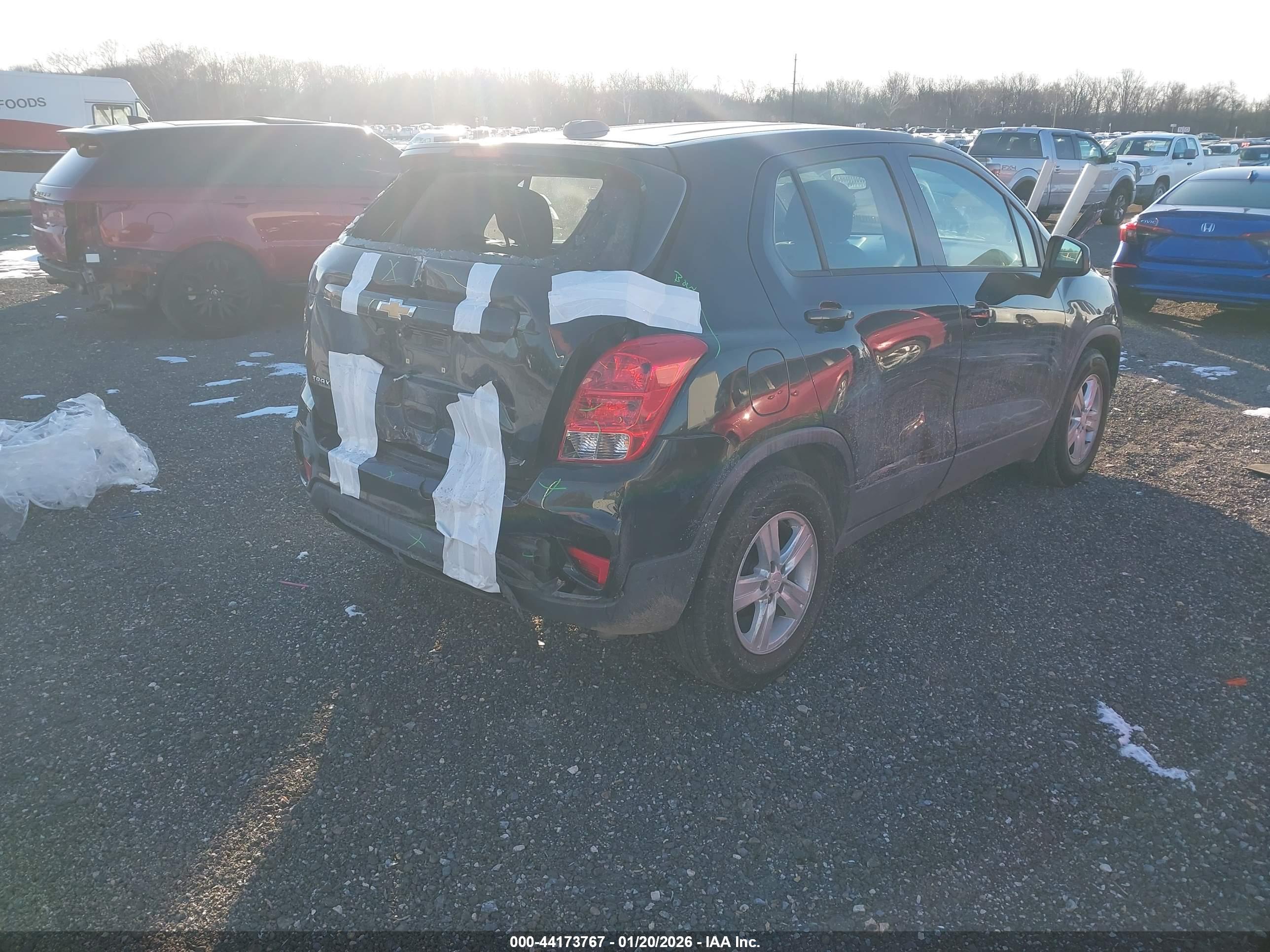 CHEVROLET TRAX image 4