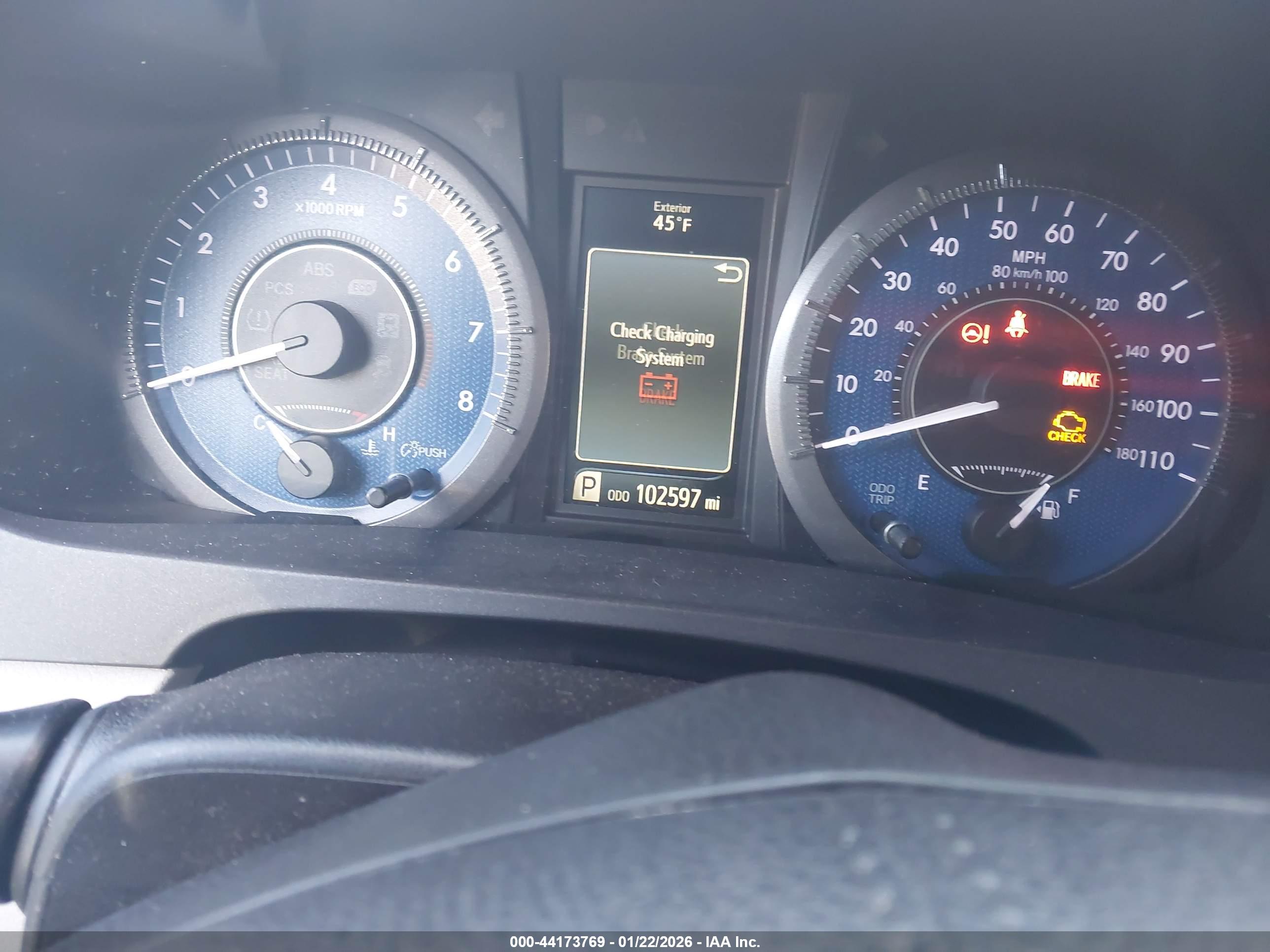 TOYOTA SIENNA image 7