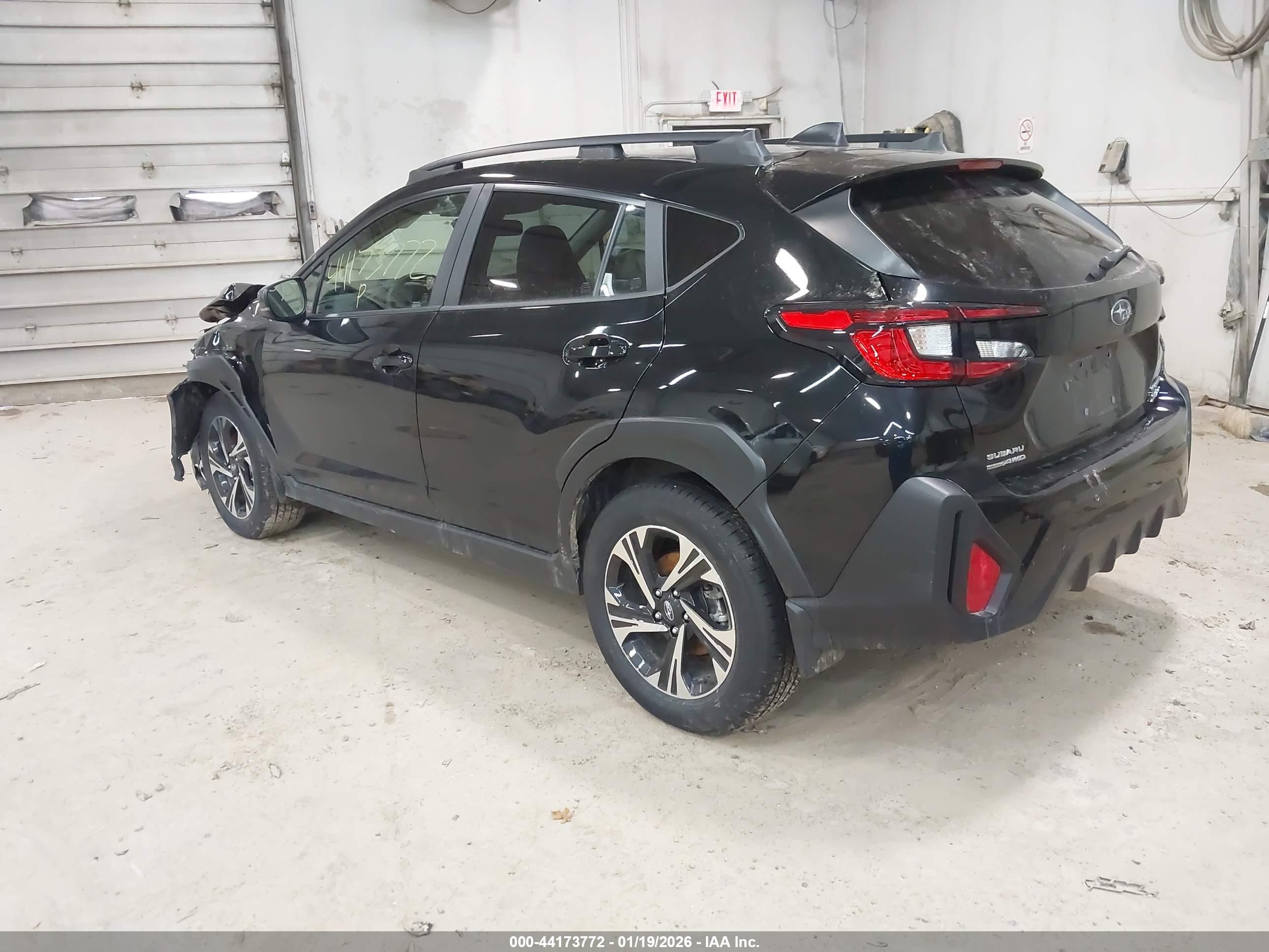 SUBARU CROSSTREK image 3