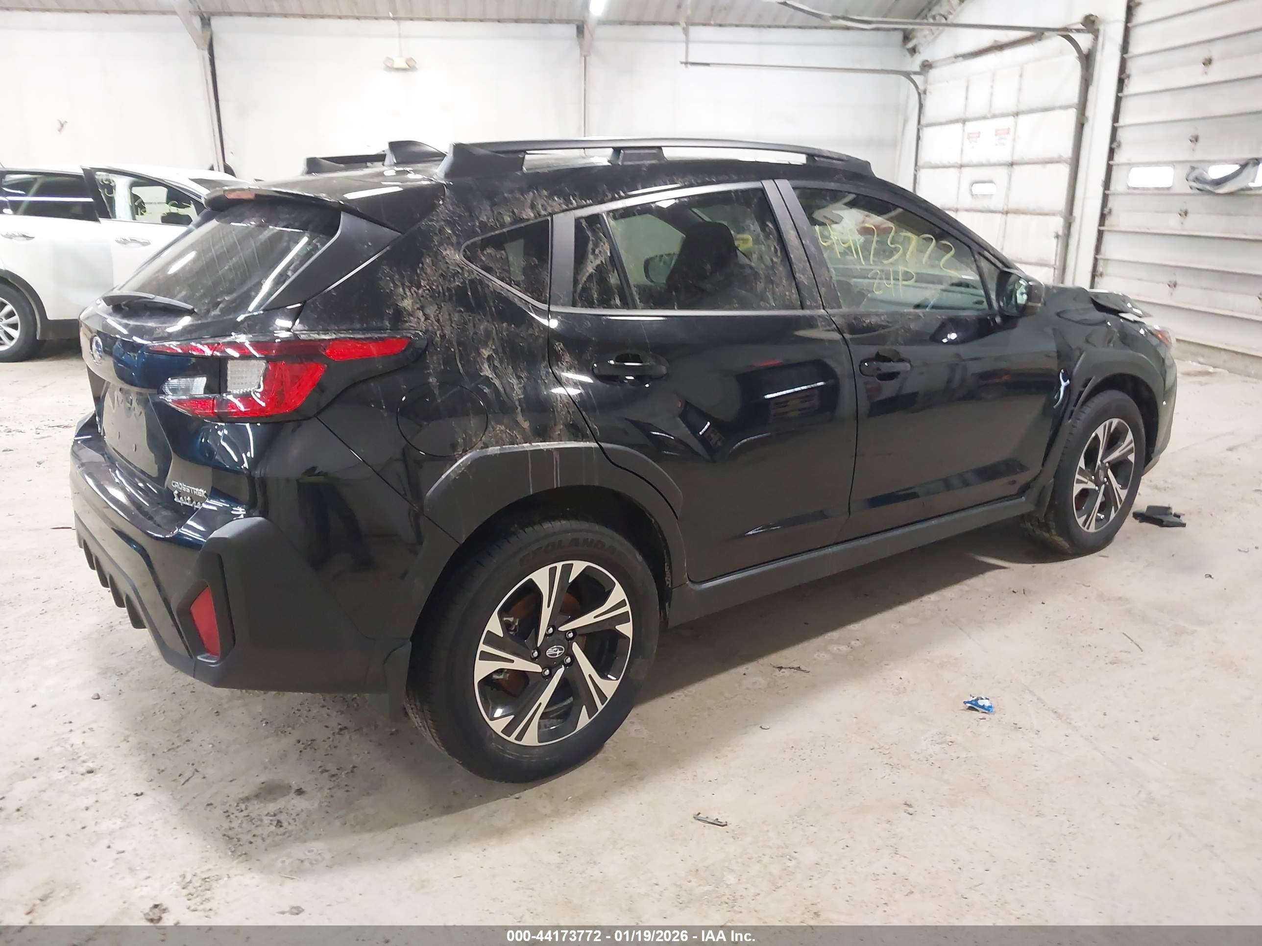 SUBARU CROSSTREK image 4