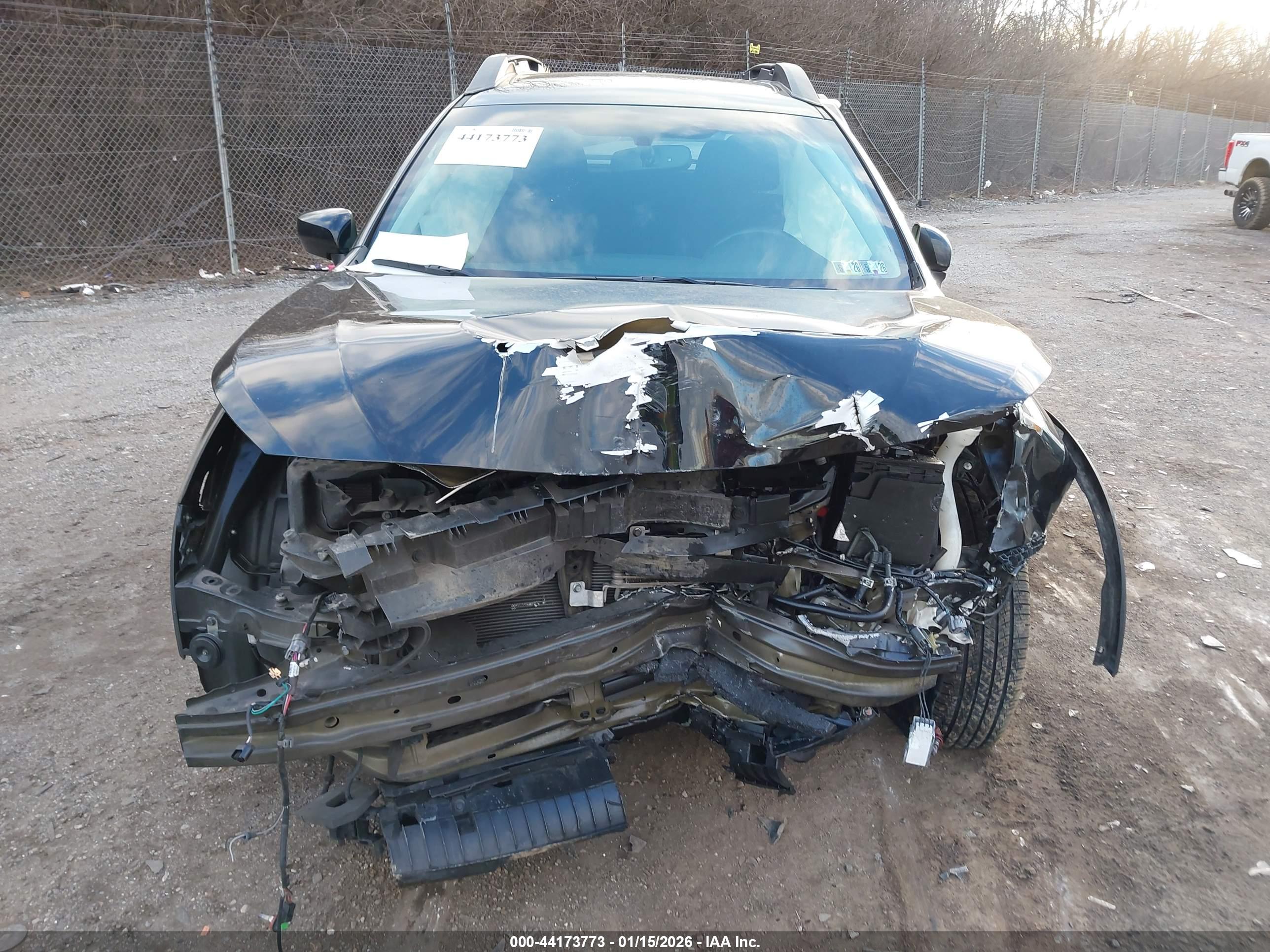 SUBARU OUTBACK image 6