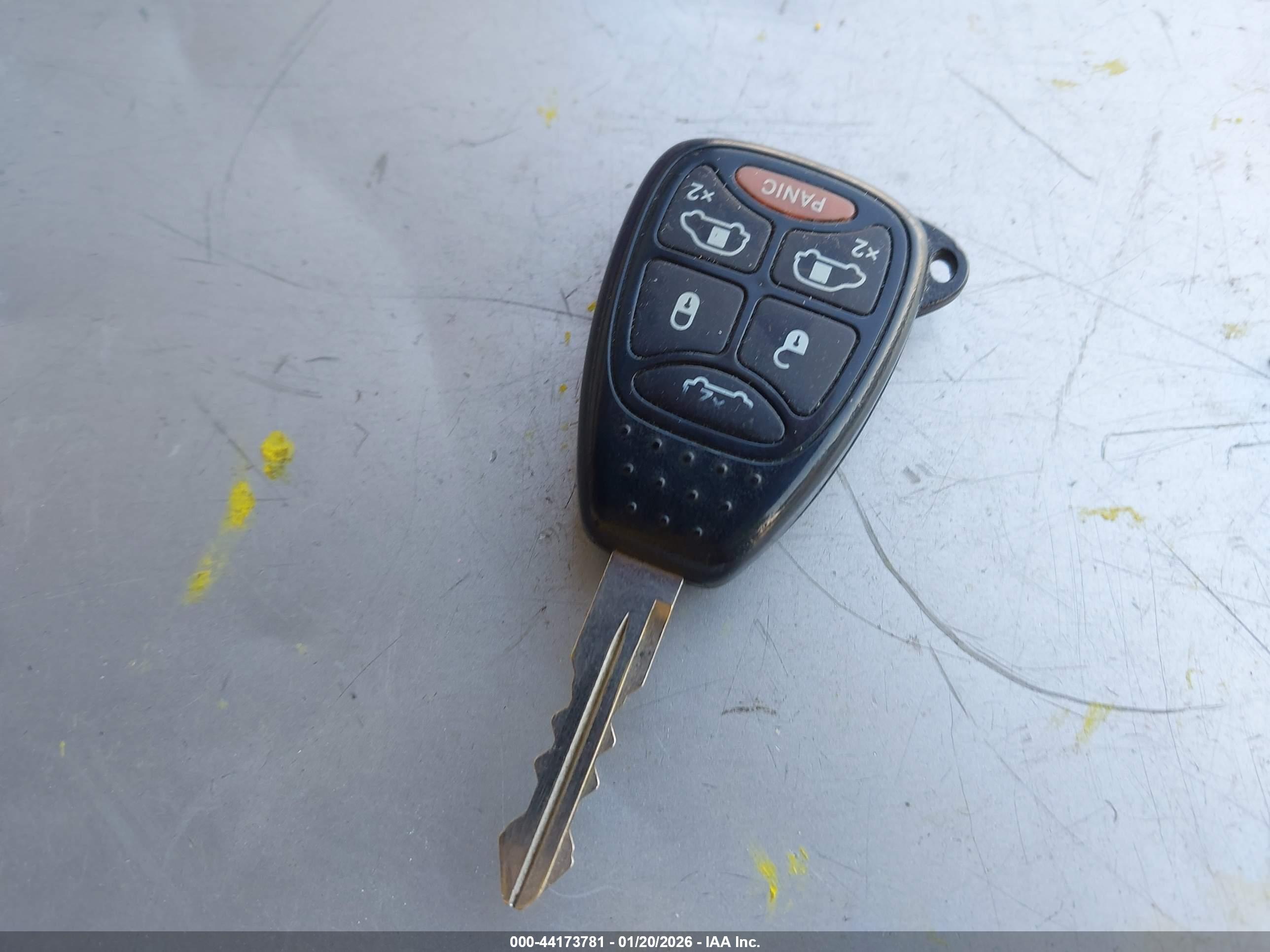CHRYSLER TOWN image 11