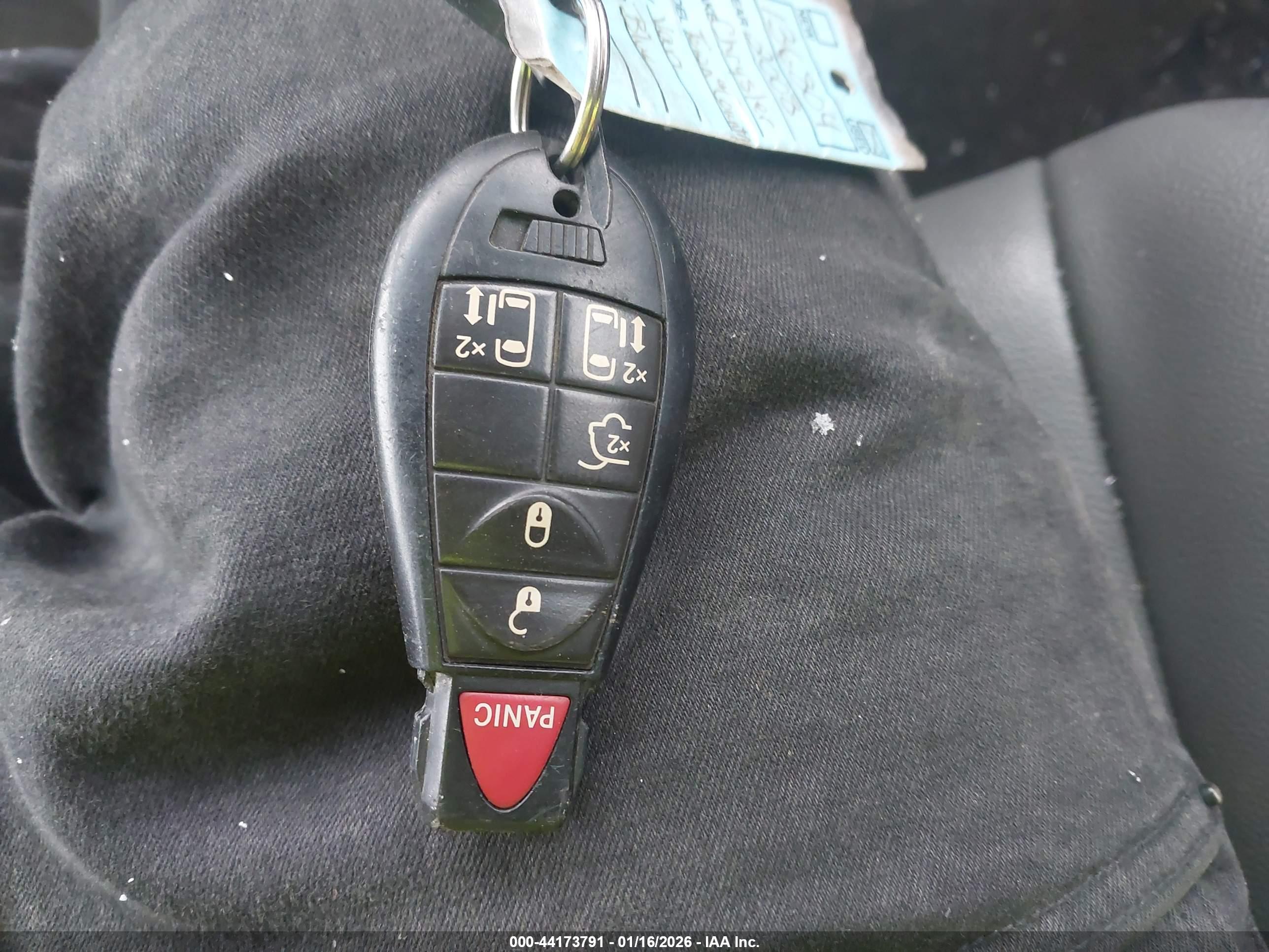 CHRYSLER TOWN image 11