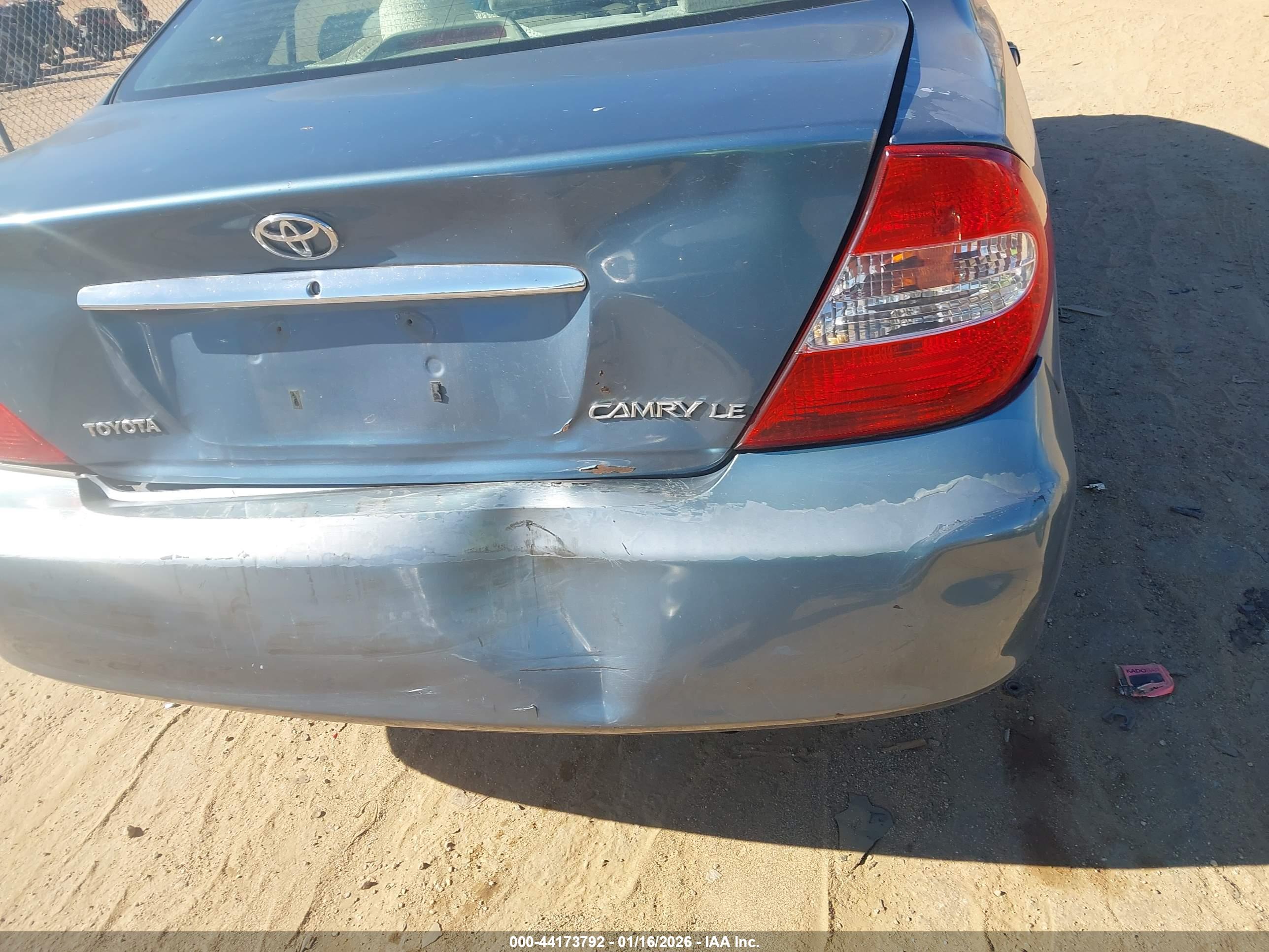 TOYOTA CAMRY image 6